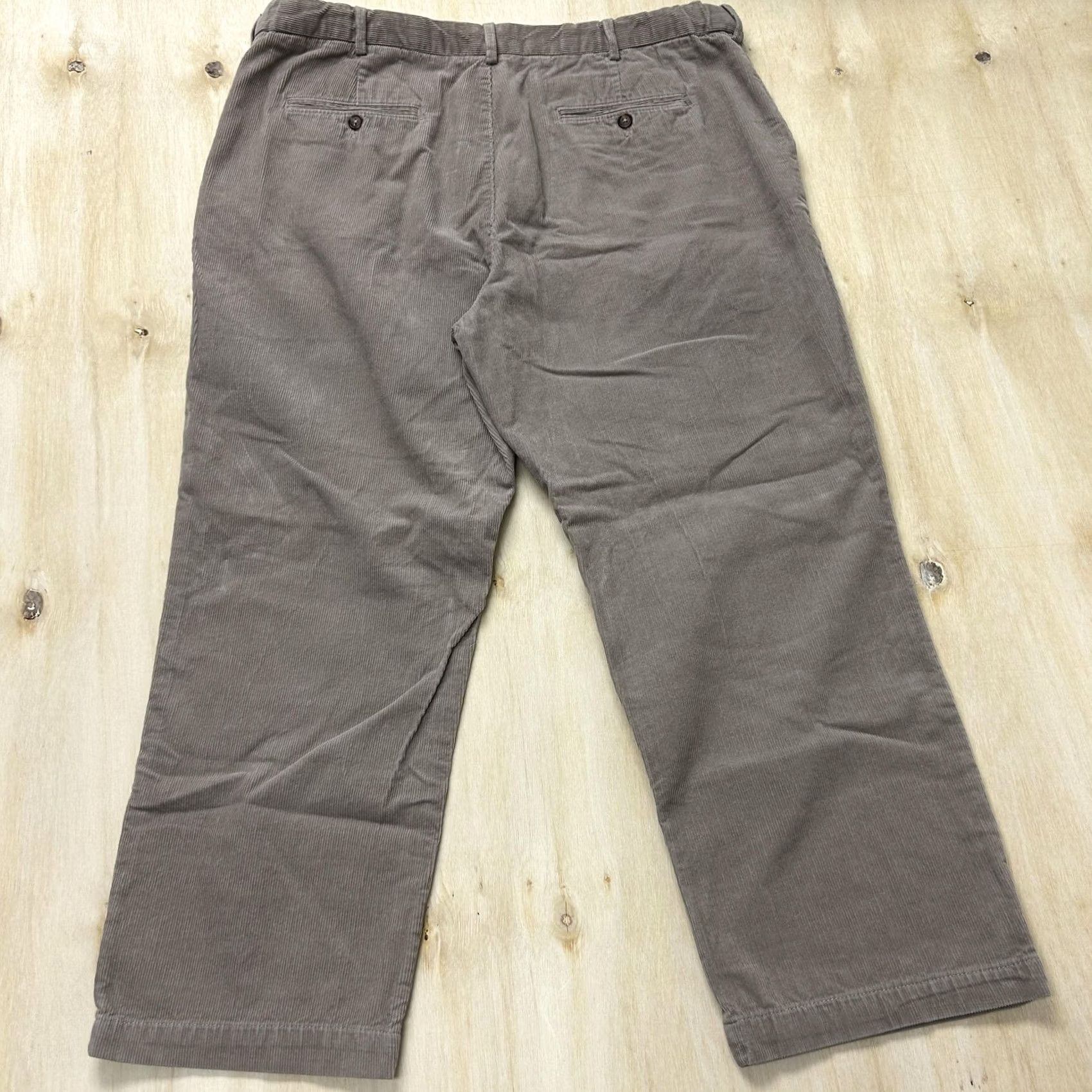 Vintage Y2K Brown Corduroy Chino Pants Mens 40x28 Relaxed Straight Fall Casual Corduroy Chino Pants Mens 40x28 Brown Vintage Casual Pants Mens Code: 2-3328 Size US 40 / EU 56 - 2 Thumbnail