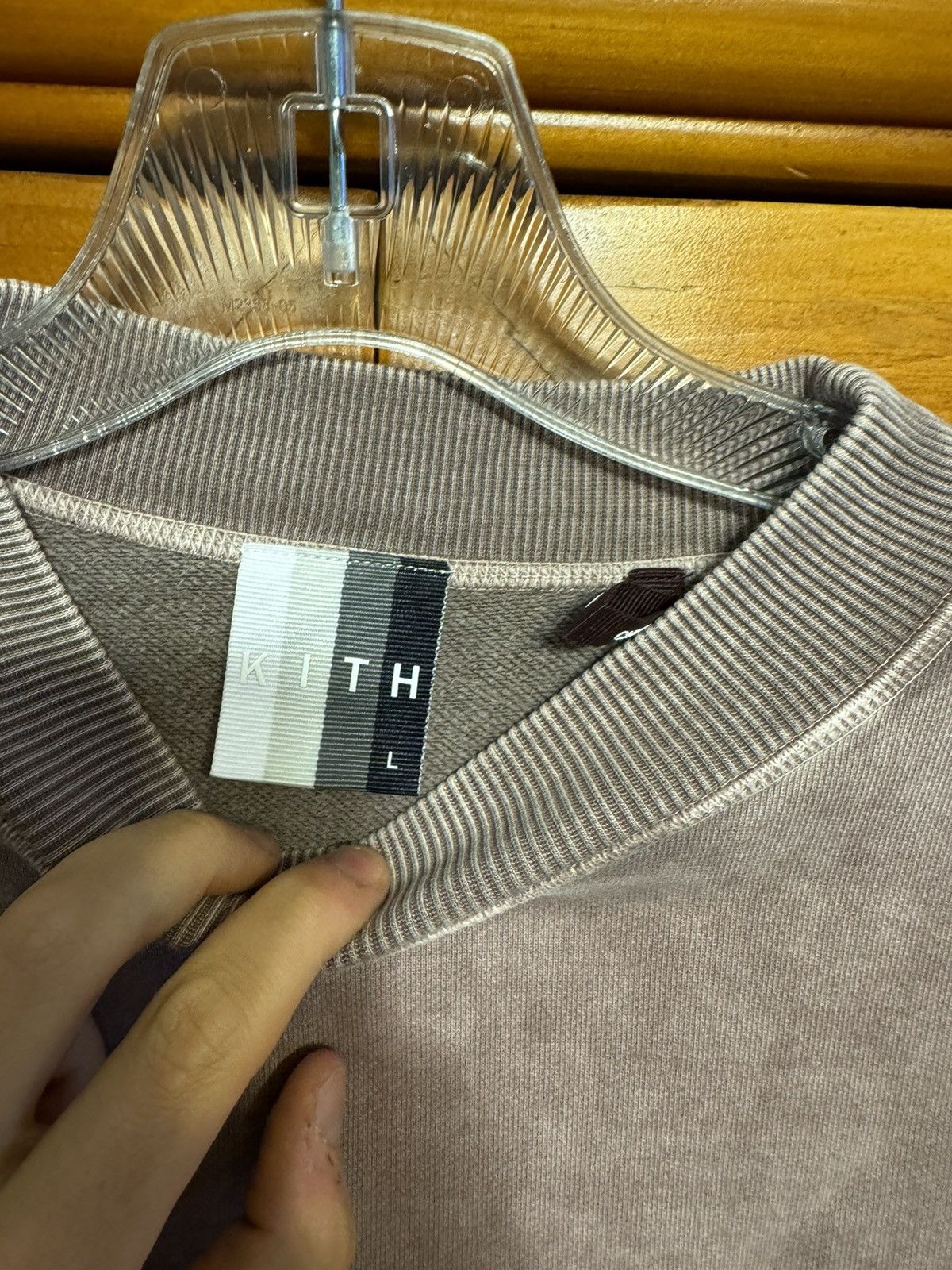 Kith Kith long sleeve sweater brand new Size US L / EU 52-54 / 3 - 3 Thumbnail