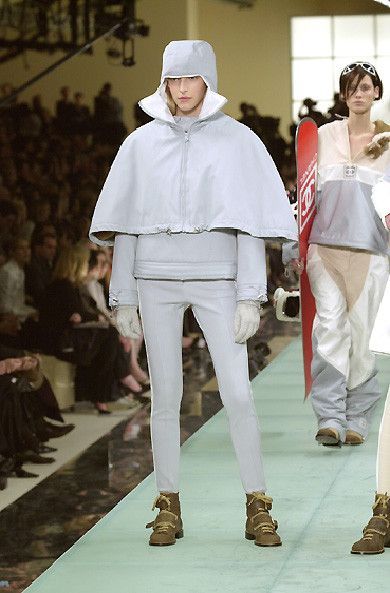 Chanel F/W 2001 RUNWAY SKI SET BY KARL LAGERFELD (JACKET + PANTS) Size M / US 6-8 / IT 42-44 - 3 Thumbnail