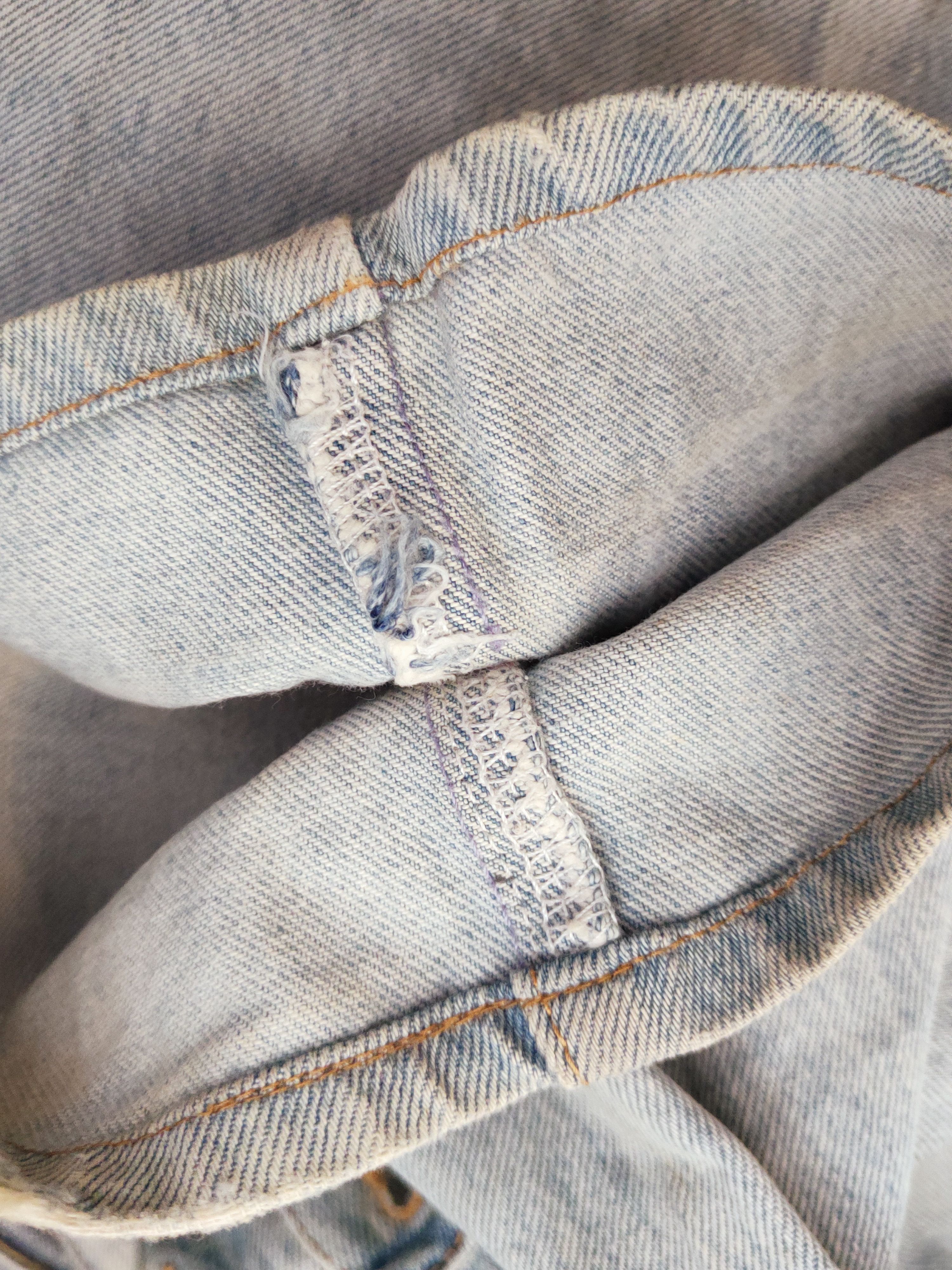 Japanese Brand Maverick Light Blue Distressed Ripped Jeans #W219 Size US 34 / EU 50 - 14 Thumbnail