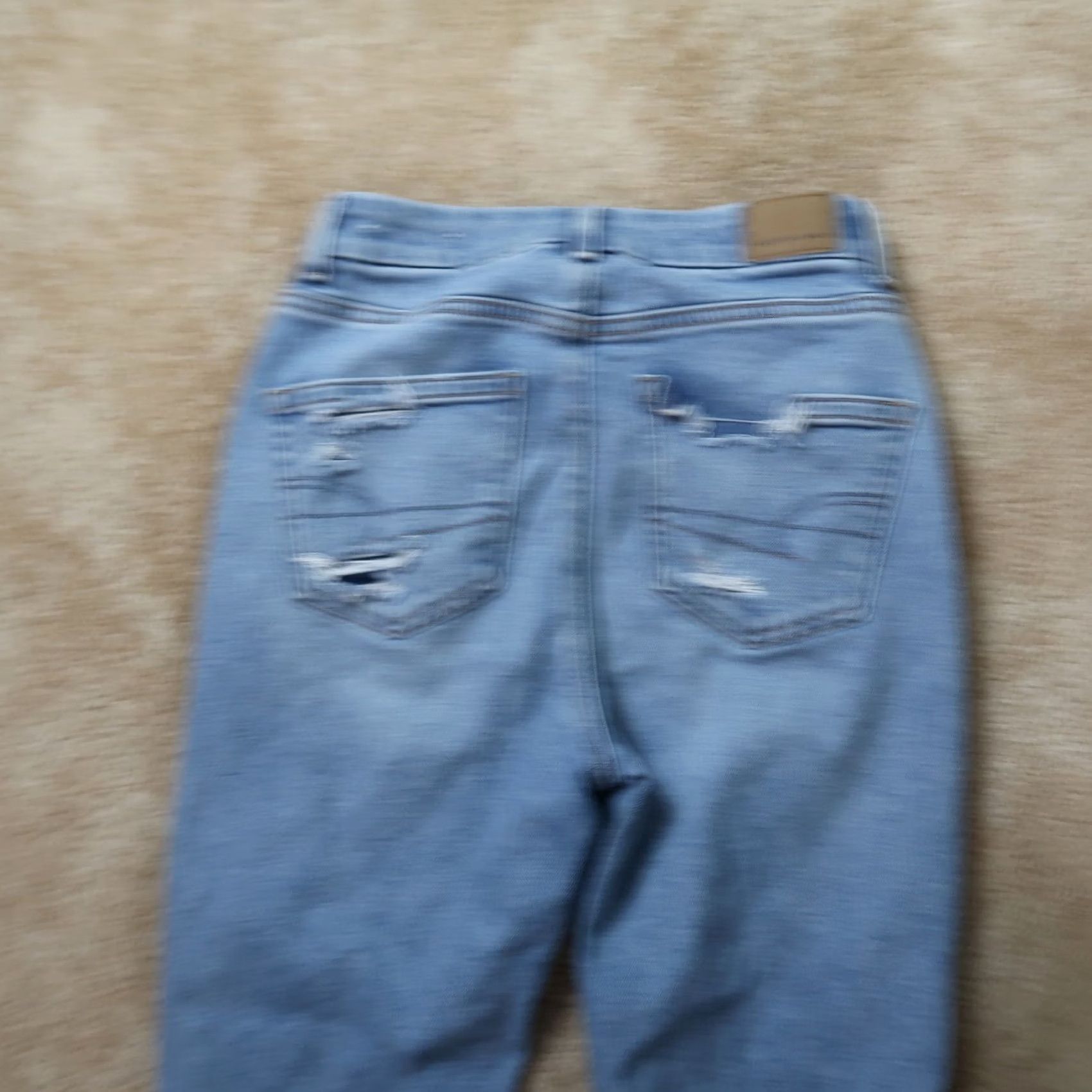 American Eagle Outfitters American Eagle Outfitters Mom Jeans Shirt? Size 26" / US 2 / IT 38 - 7 Thumbnail