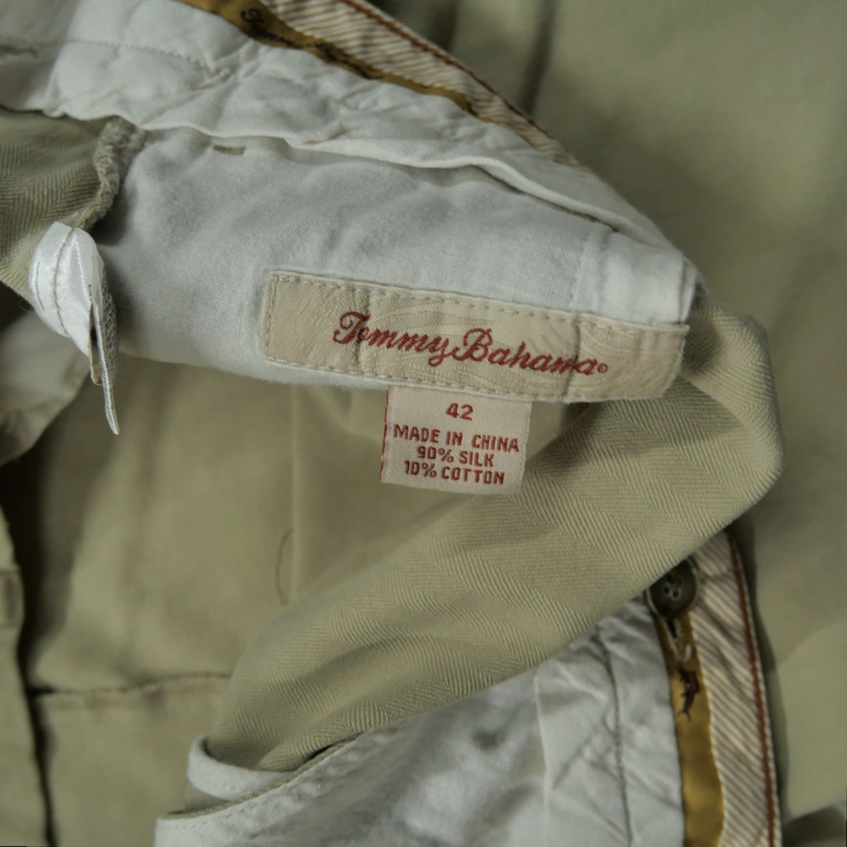Tommy Bahama Tommy Bahama Shorts Mens 42 Tan Khaki Silk Chino Casual Adult Size US 42 / EU 58 - 4 Thumbnail
