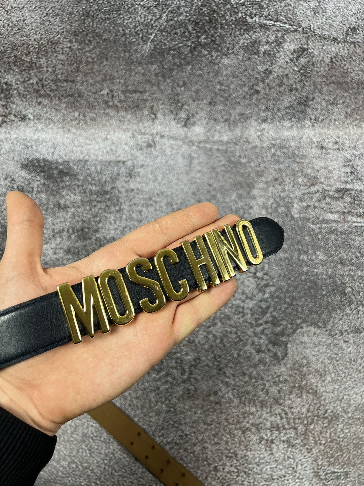 Designer × Moschino × Vintage Rare‼️ 90s Moschino italy by Redwall Lettered icon gold belt Size ONE SIZE - 8 Thumbnail