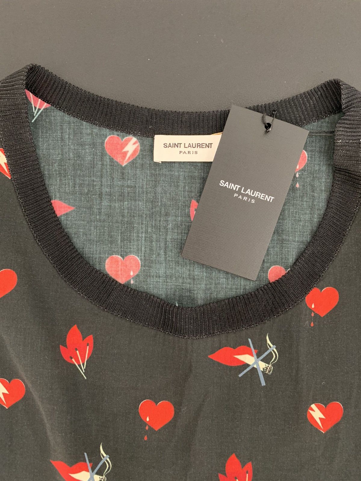 Yves Saint Laurent Saint Laurent Paris T-Shirt Size S / US 4 / IT 40 - 12 Thumbnail