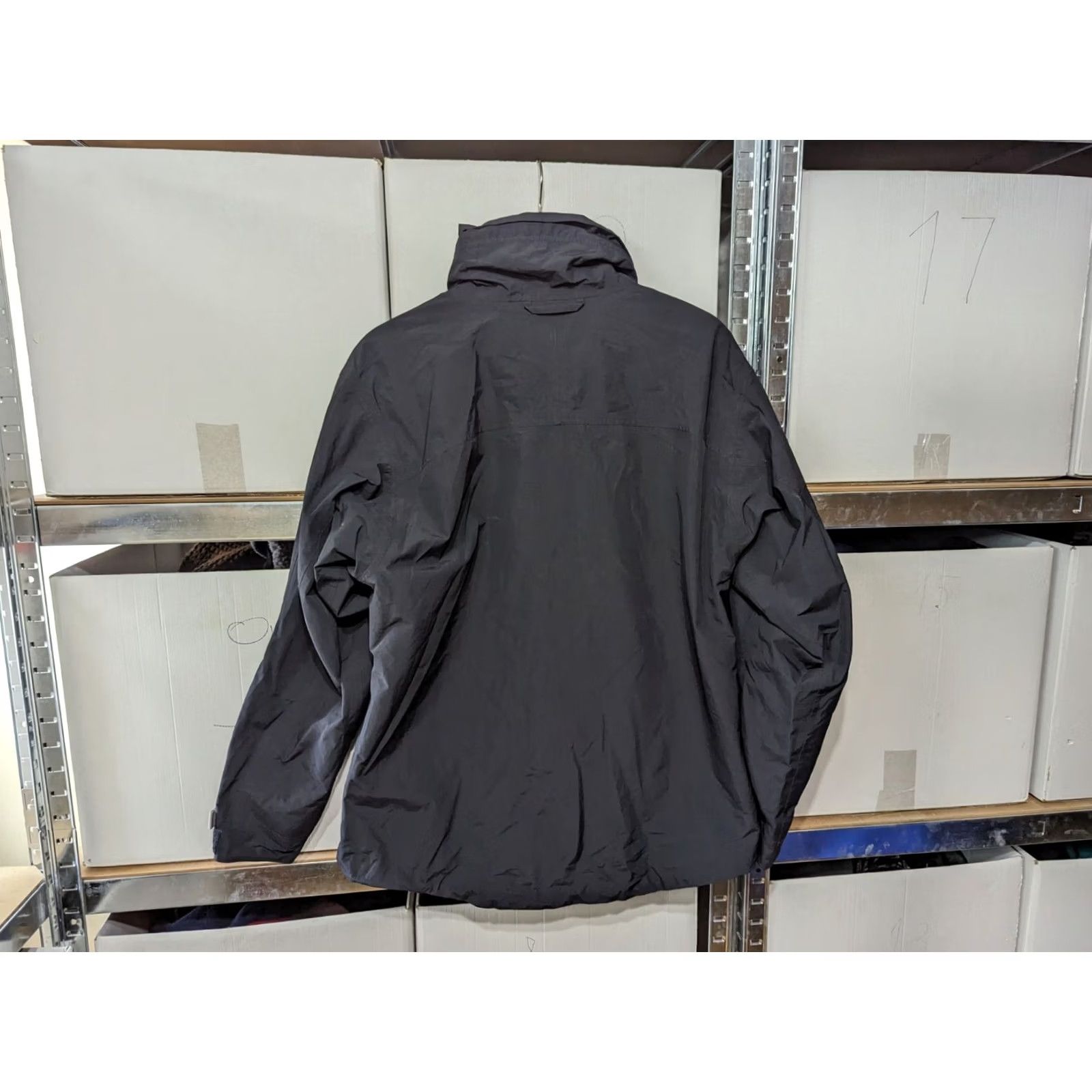 Vintage Haglöfs Womens Gore-Tex Jacket Size 42 Black Full Zip Outdoor Mountain Ski Trekk Shirt Hoodie Womens 42 Black Hooded Water Resistant Quick Dry Size M / US 6-8 / IT 42-44 - 2 Thumbnail