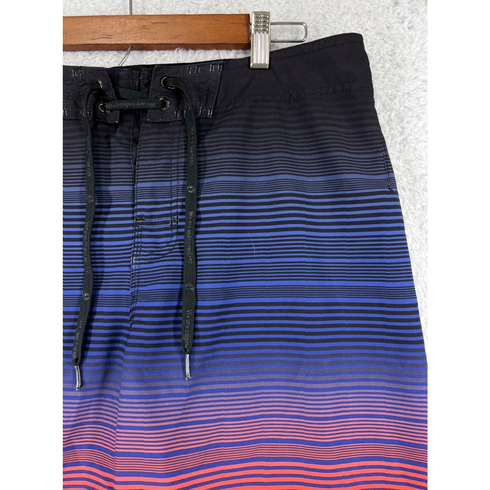 Hang Ten Hang Ten Mens Board Shorts 32 Trunk Swim Trunk Blue Red Black Stripe Polyester 100% Stretch Size US 32 / EU 48 - 7 Thumbnail