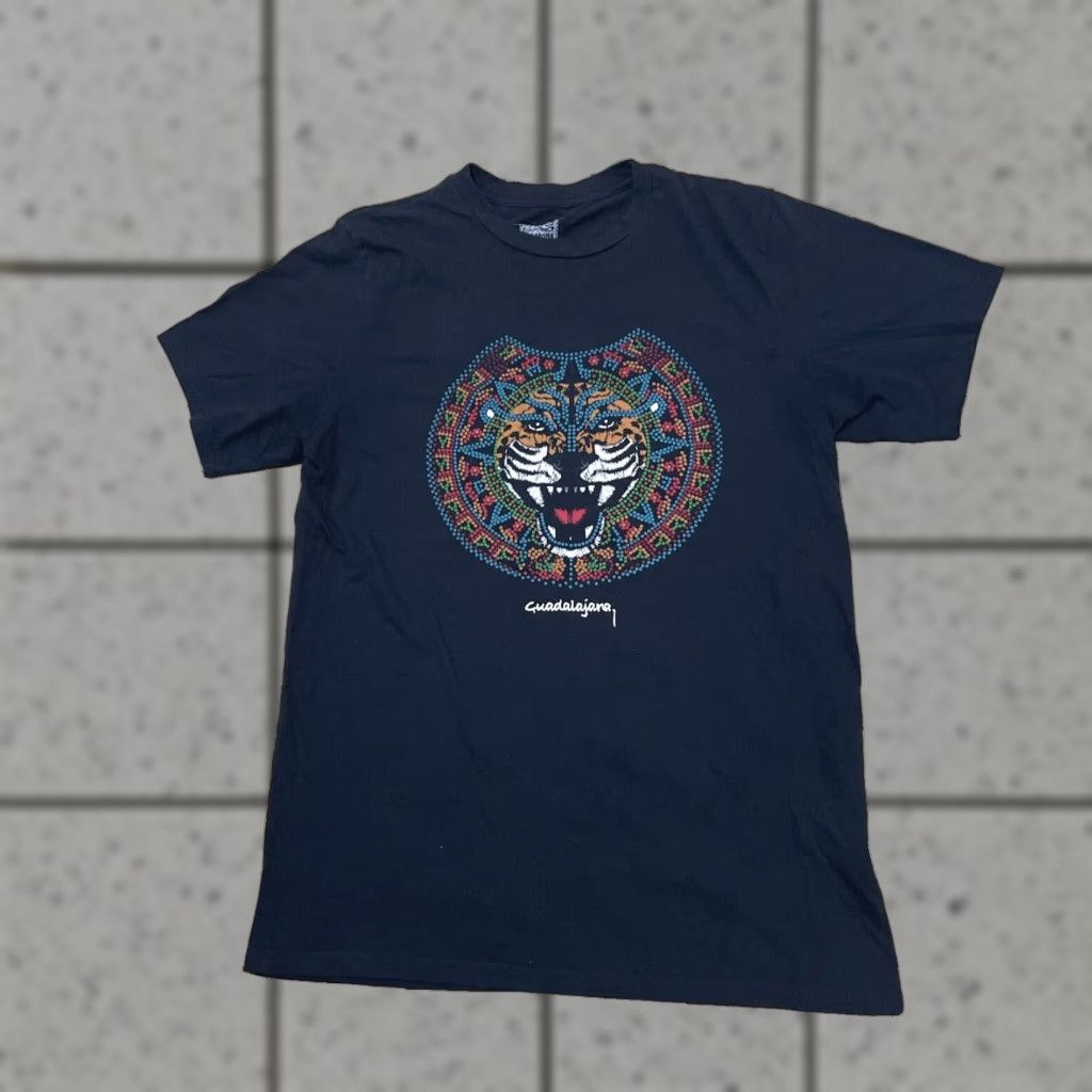 Vintage La Llorona Tiger Print Shirt Men L Black Tribal Tourism Tee L Size US L / EU 52-54 / 3 - 1 Thumbnail