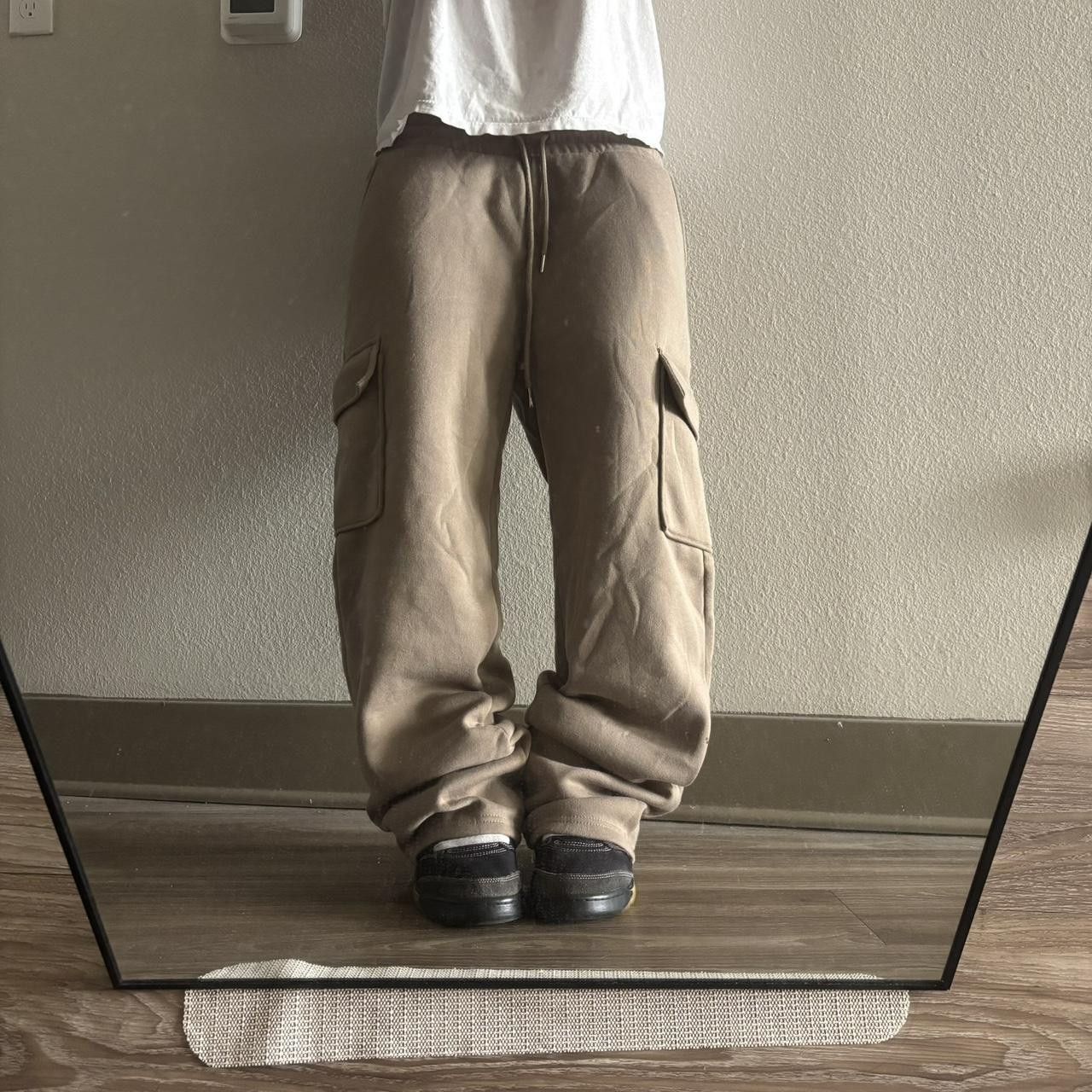 Vintage Crazy Vintage Y2K/2000s Baggy Brown Streetwear Cargo Sweatpants! Fits L Size US 34 / EU 50 - 1 Thumbnail