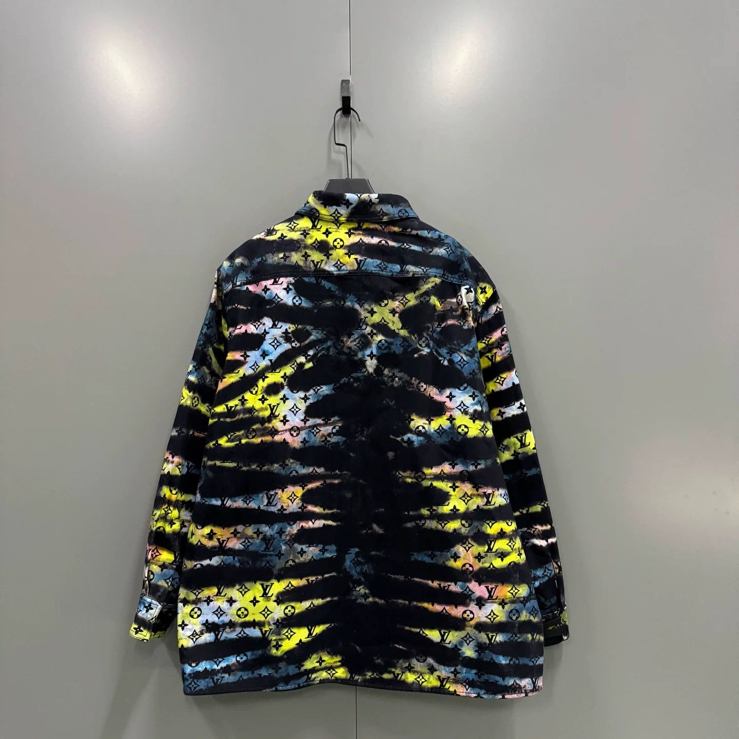 Louis Vuitton Louis Vuitton Iridescent Laser Monogram Denim Shirt Size US XXL / EU 58 / 5 - 3 Thumbnail