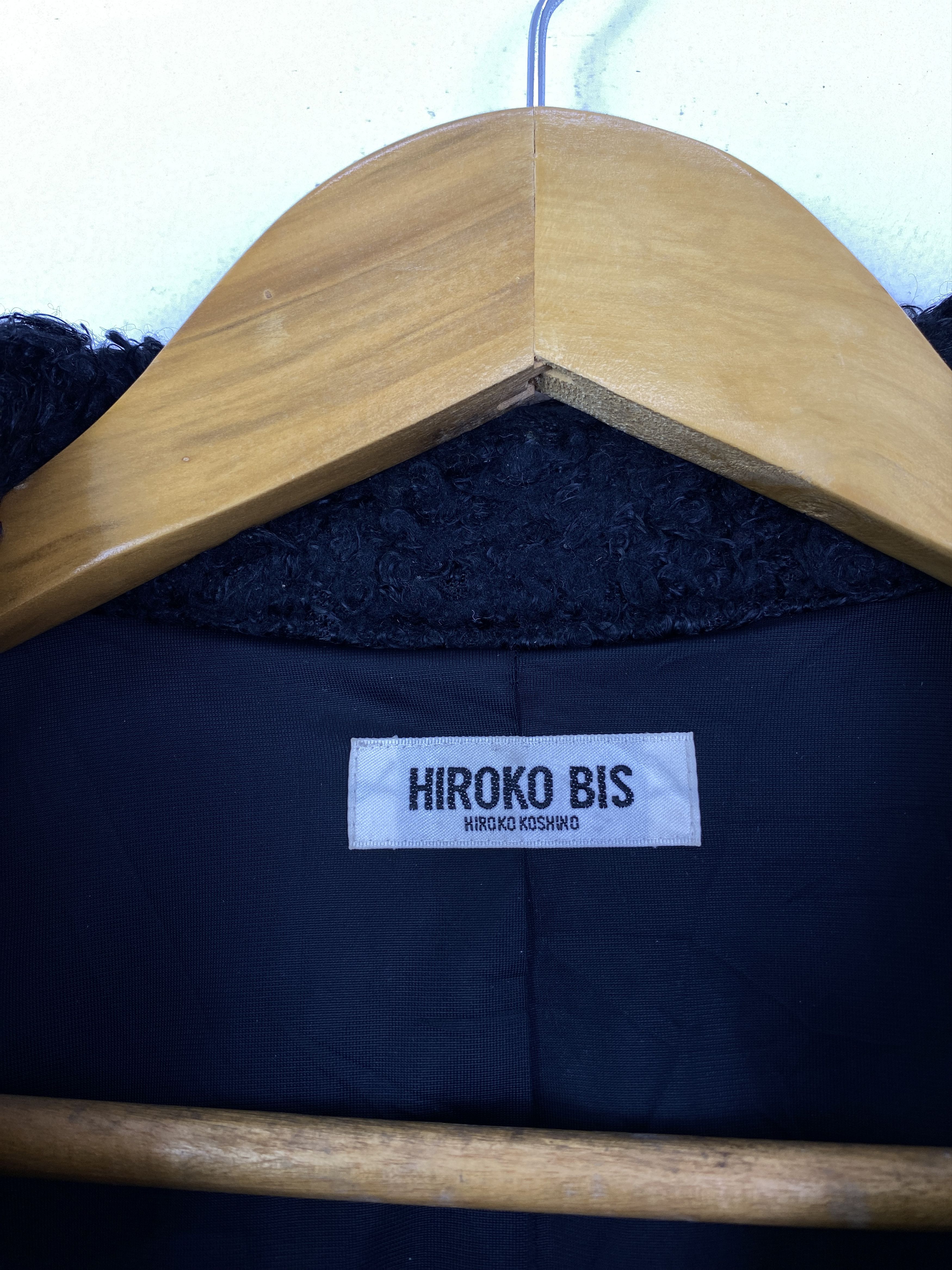 Hiroko Koshino Homme Vintage Hiroko Bis Curl Faux Fur Vest JA0244 Size US S / EU 44-46 / 1 - 5 Thumbnail