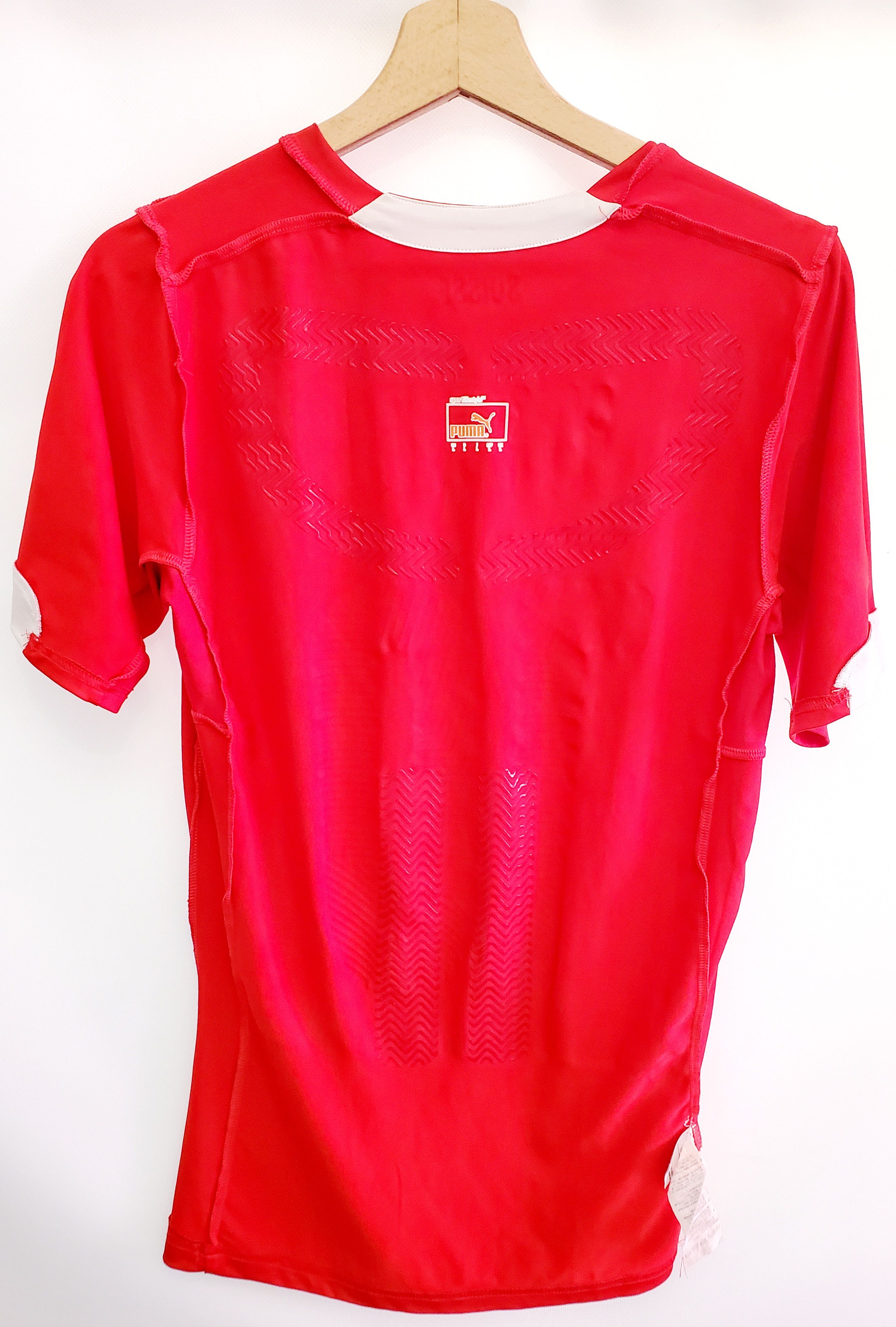 Puma SWITZERLAND PUMA HOME Player issue #10 jersey size L Size L / US 10 / IT 46 - 10 Thumbnail