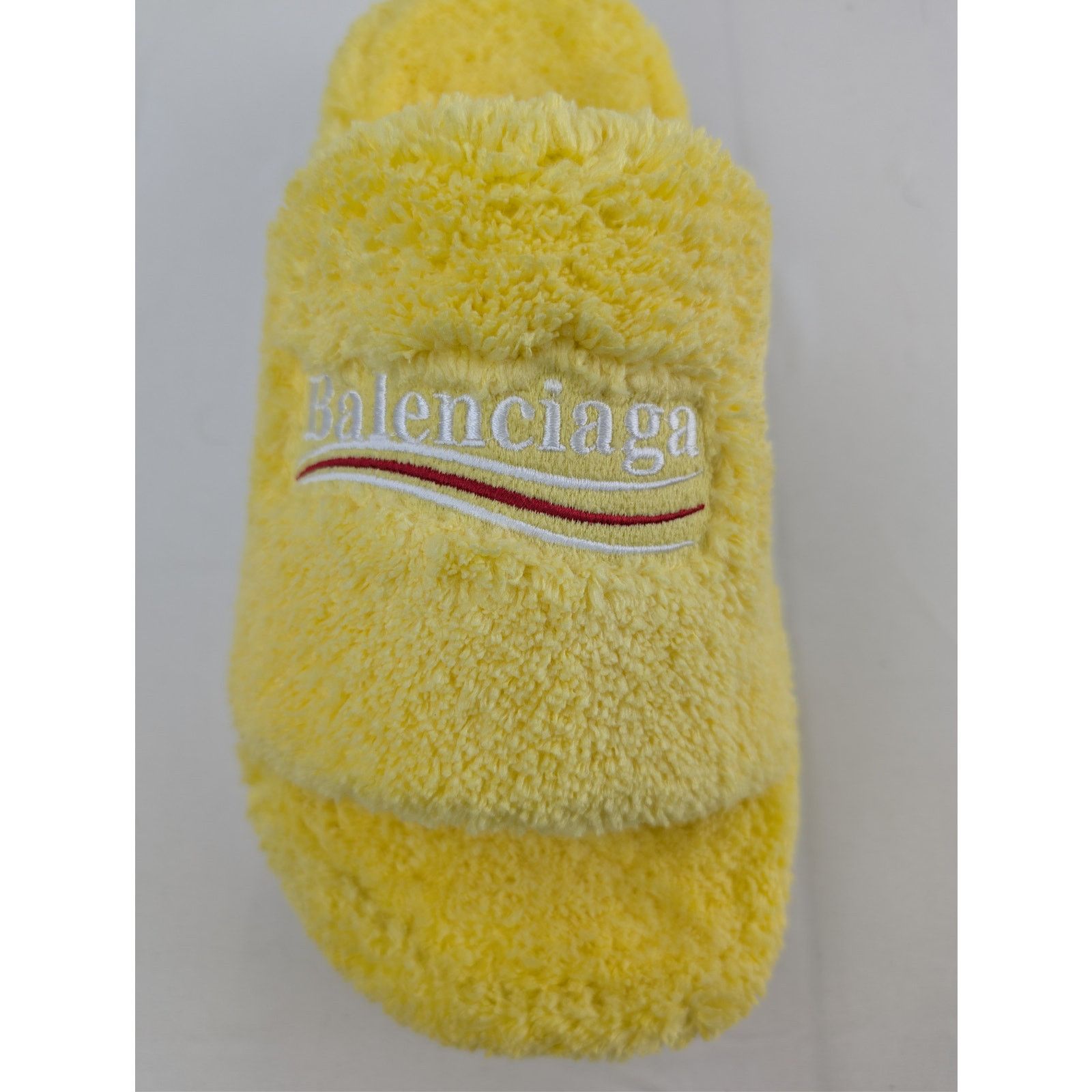 Balenciaga o1rshd1 Furry Platform Slides Slippers in Yellow/White/Red Size US 11 / IT 41 - 13 Thumbnail