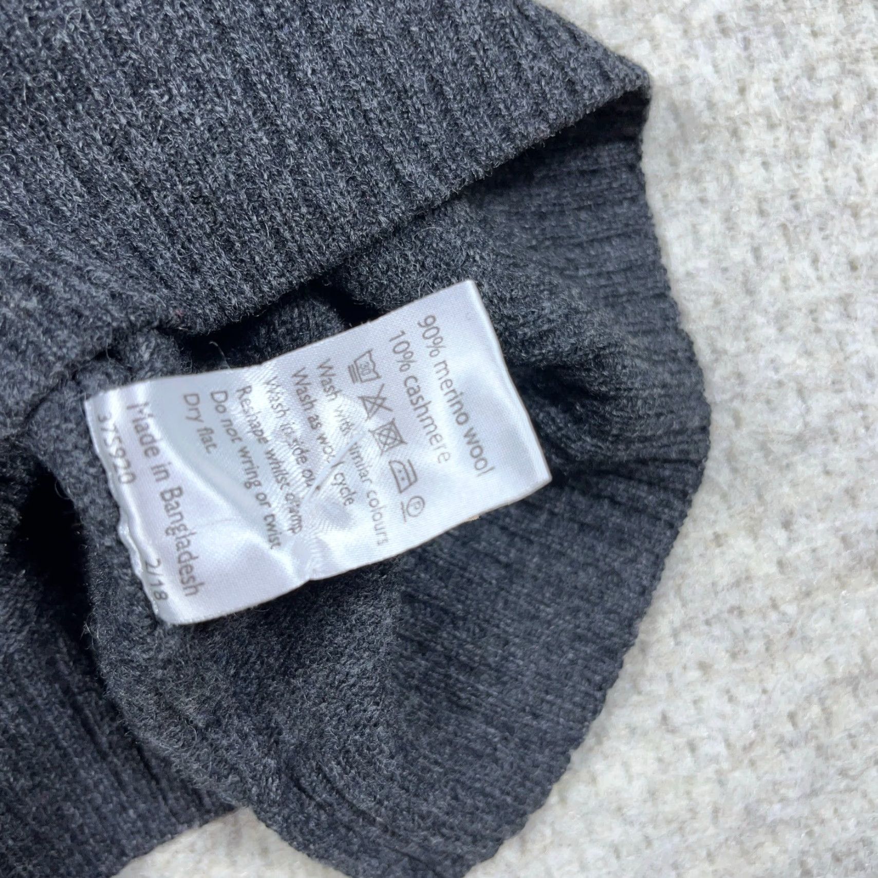 Vintage John Lewis Sweater Men XL Gray Merino Wool Cashmere Blend Pullover Quarter Zip Size US XL / EU 56 / 4 - 4 Thumbnail