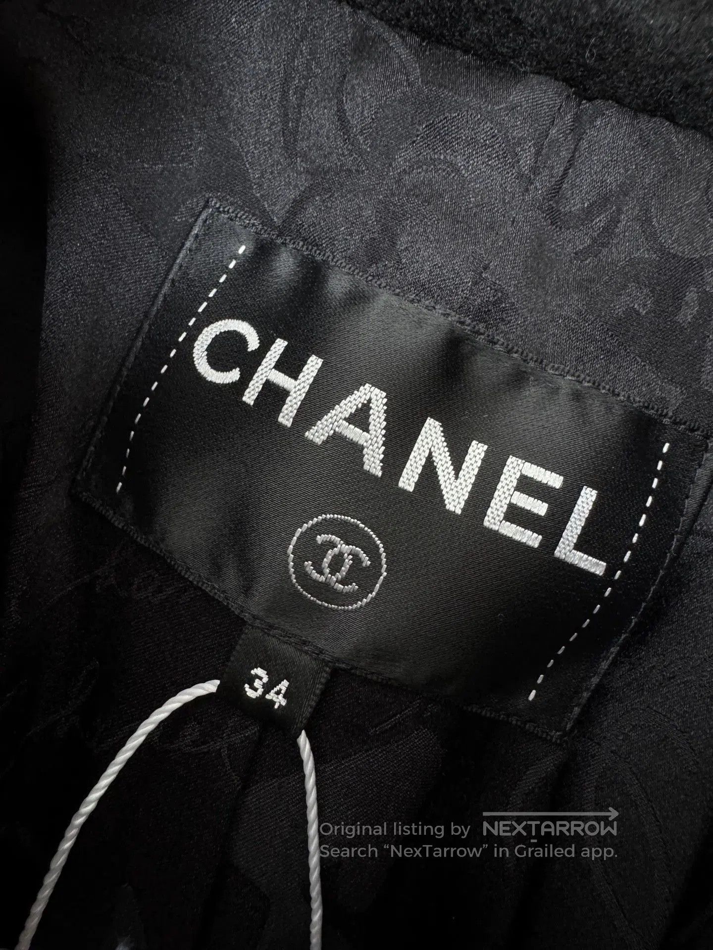 Chanel Chanel VTG Roman Gold Button Coat. Size US XXS / EU 40 - 7 Thumbnail