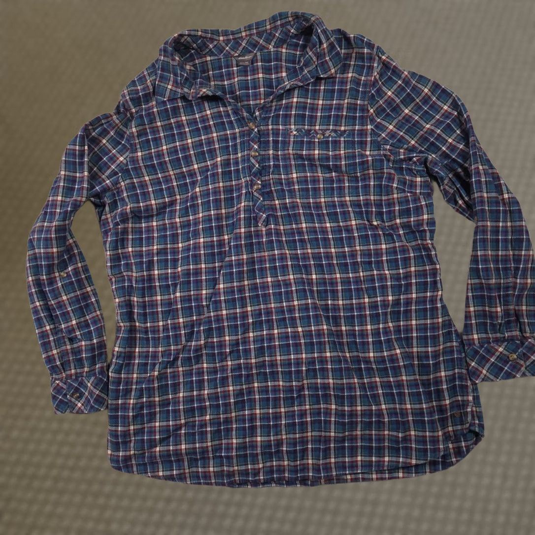 Eddie Bauer VINTAGE? No. Eddie Bauer Shirt Womens 2XL Blue Plaid Flannel Collared Long Sleeve Tunic Top Size XXL / US 16-18 / IT 52-54 - 1 Thumbnail