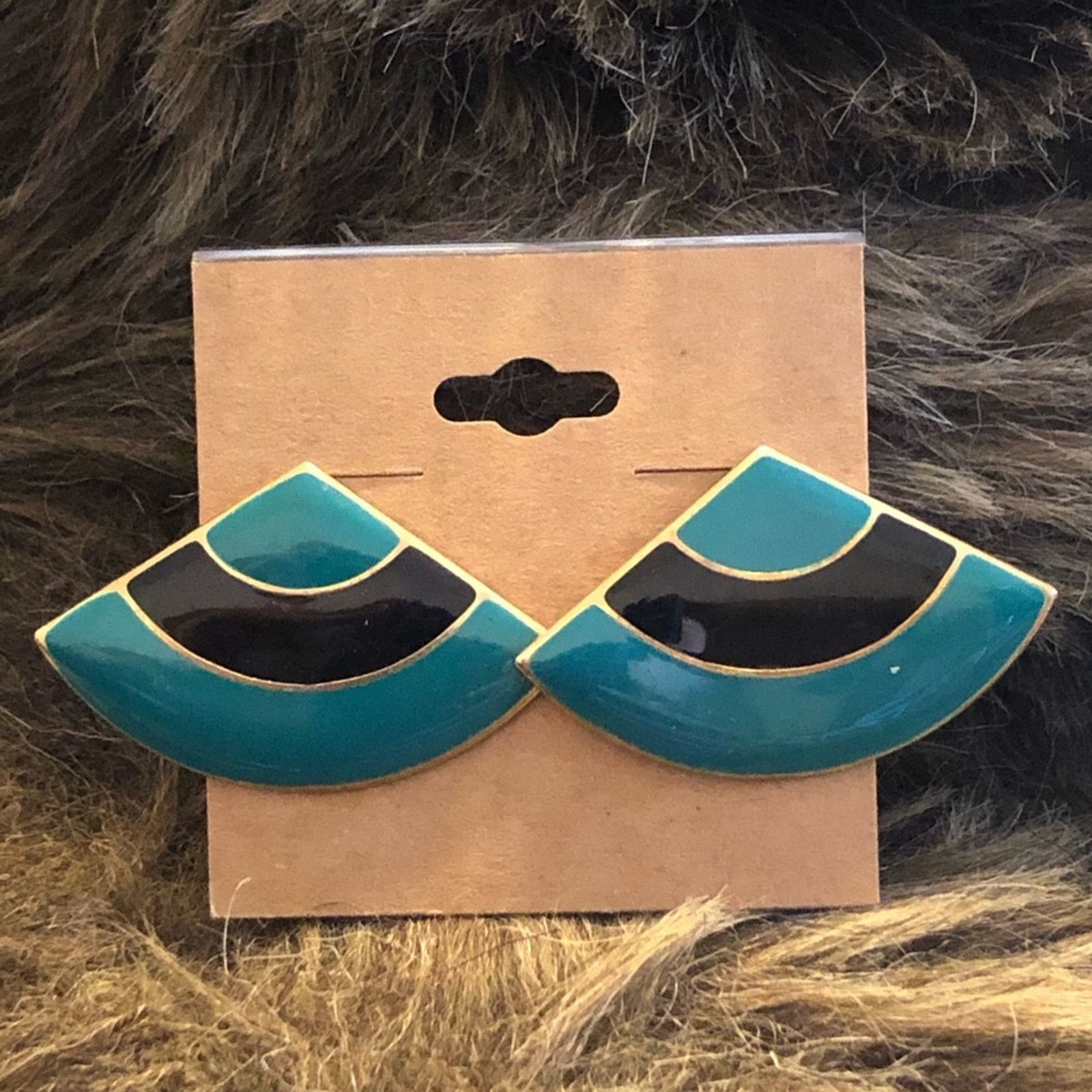 Vintage Vintage 80s teal & black enamel fan shape earrings Size ONE SIZE - 1 Thumbnail