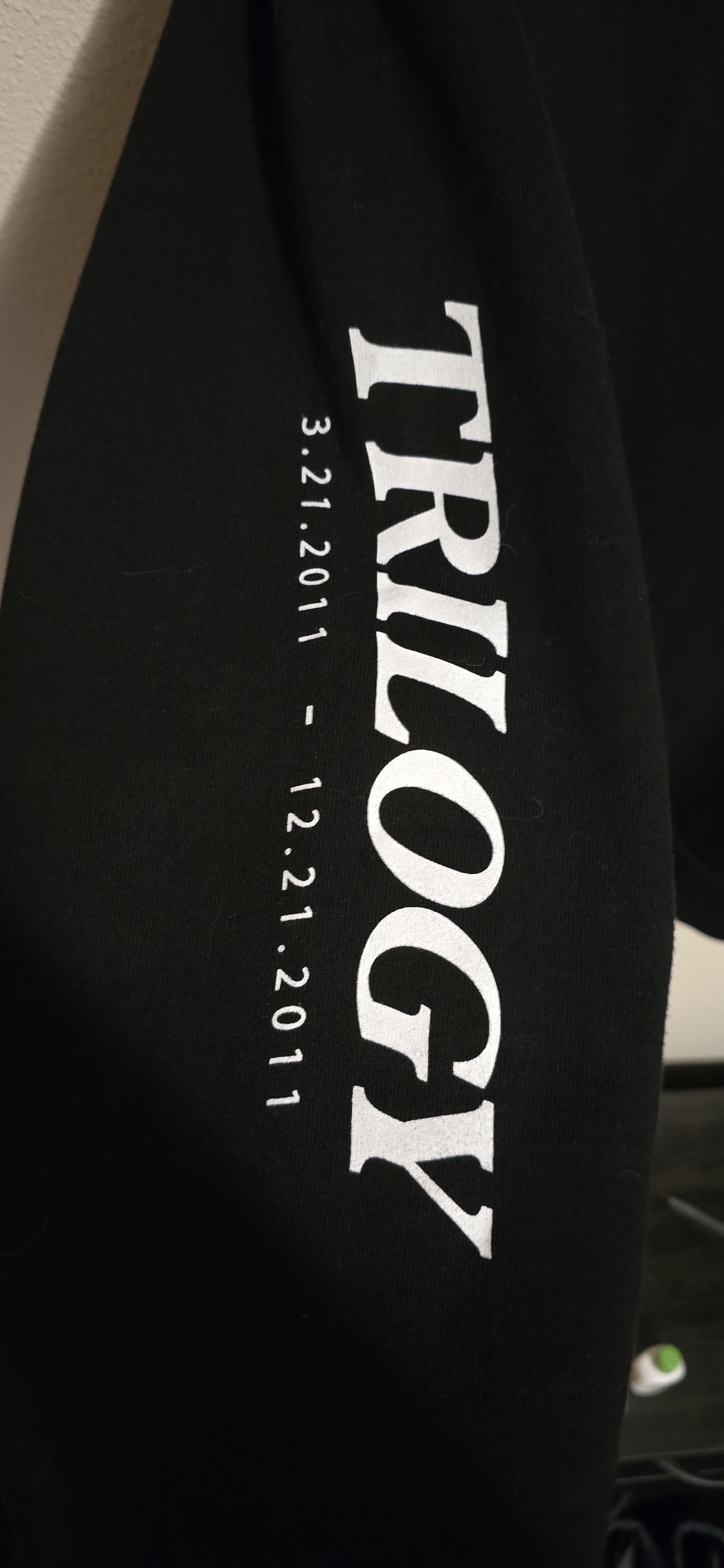 The Weeknd the weeknd trilogy 10 year anniversary crewneck Size US L / EU 52-54 / 3 - 2 Thumbnail