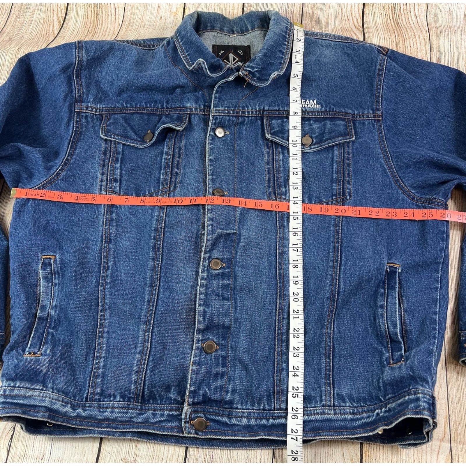Vintage VINTAGE SunVally Sun Valley LAS VEGAS Mirage Blue Denim Button Jacket XL Men Casual 90s Streetwear Size US 36 / EU 52 - 4 Thumbnail