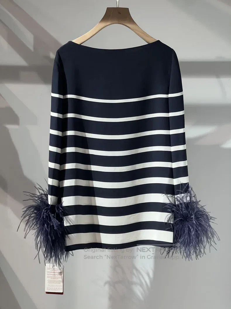 Valentino Valentino A striped ostrich feather top with a straight ne Size M / US 6-8 / IT 42-44 - 3 Thumbnail
