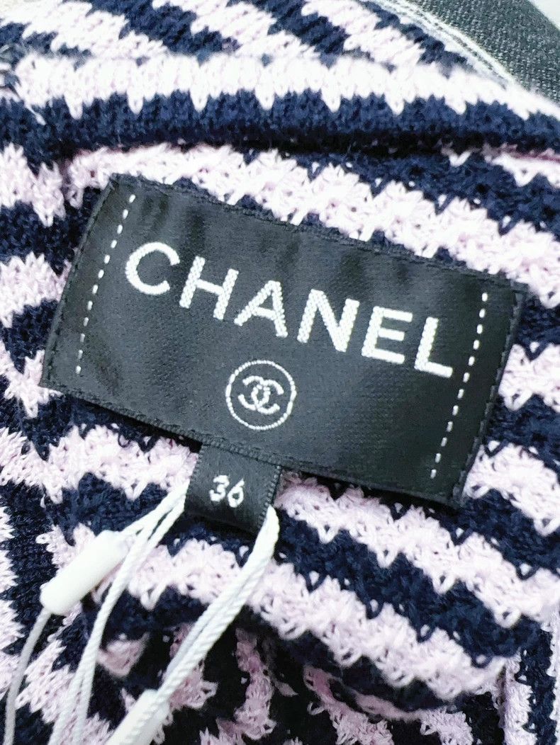 Chanel Chanel 21S pink and black four-pocket rolled-edged chain k Size XS / US 0-2 / IT 36-38 - 4 Thumbnail