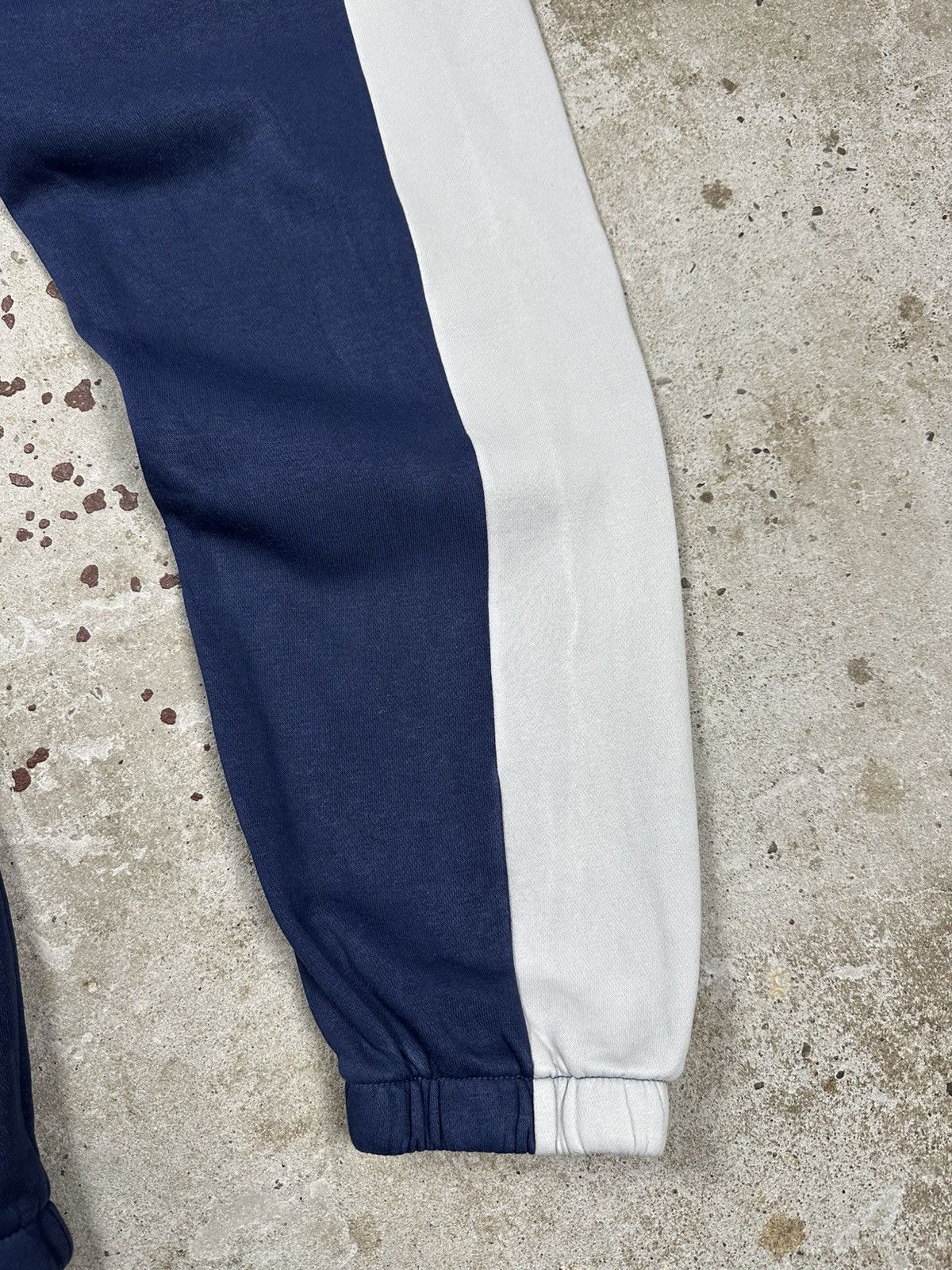 Nike Vintage Y2K Nike Baggy Blue Sweatpants Swoosh rare Size US 34 / EU 50 - 3 Thumbnail