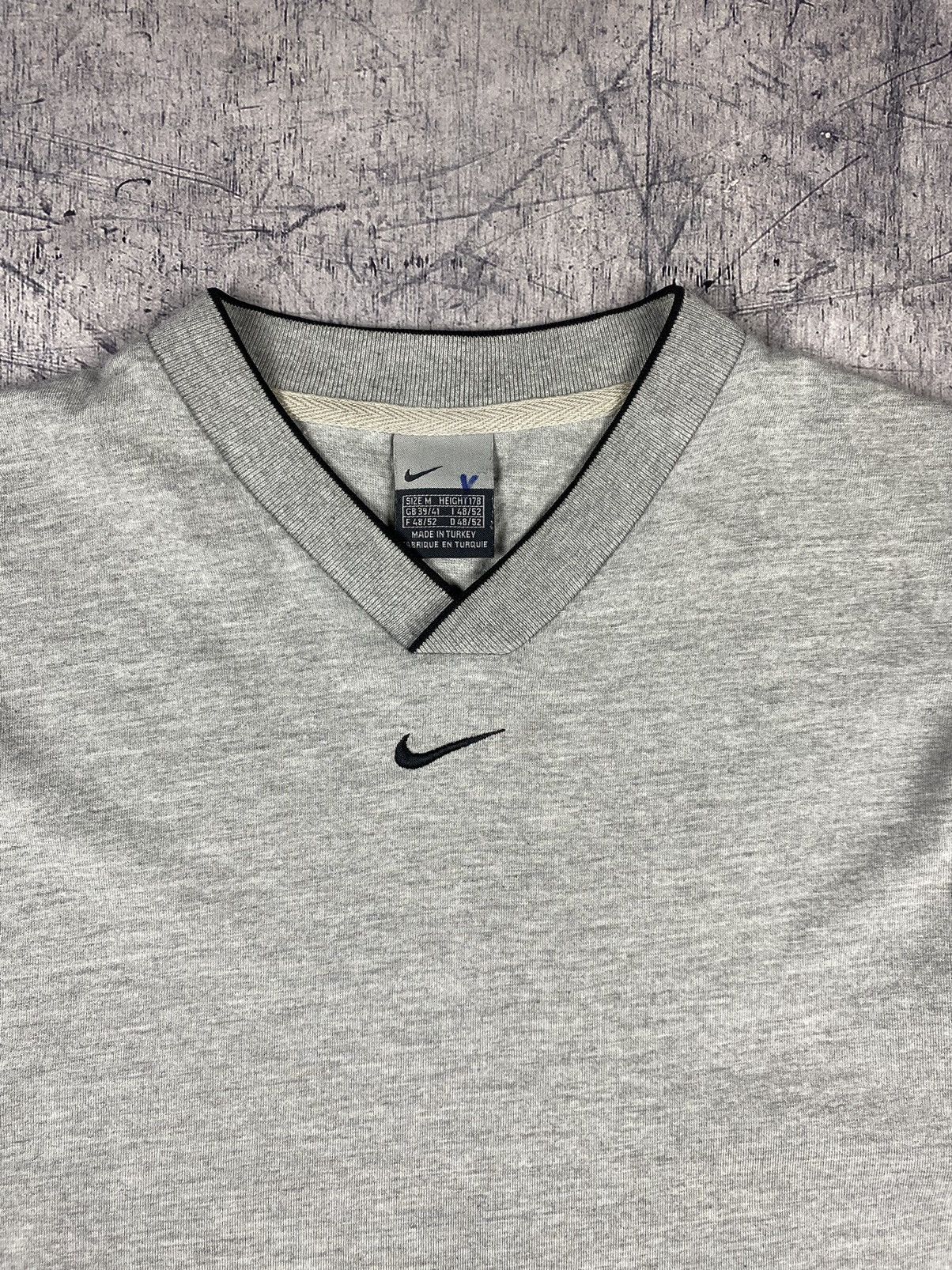 Nike × Vintage Vintage Nike Dril Y2K Center Logo Tee T Shirt Size US M / EU 48-50 / 2 - 5 Thumbnail