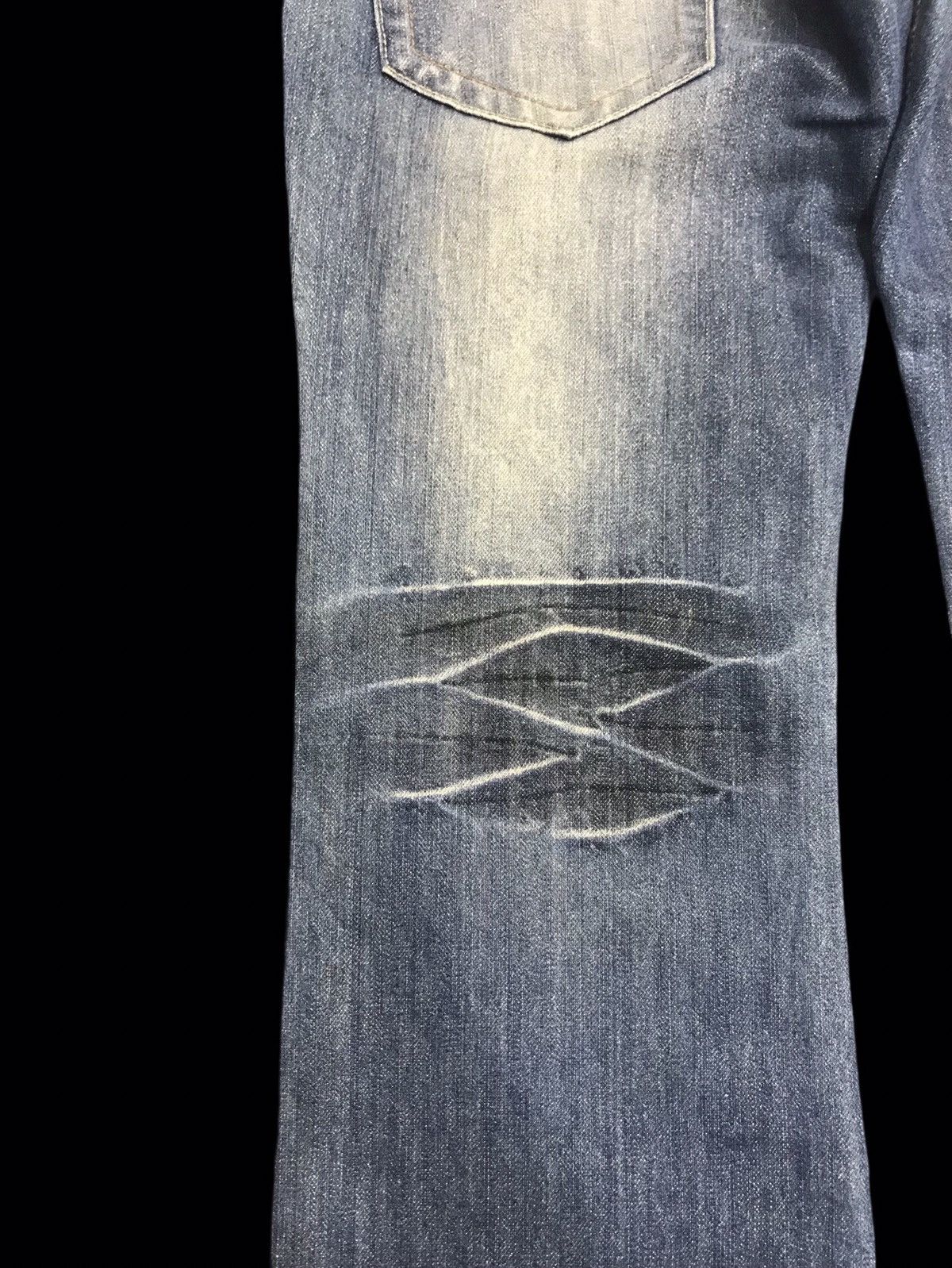 Japanese Brand 💥FLARE💥Rare Root Thre Flare Low Rise Distressed Denim F163 Size US 35 - 13 Thumbnail