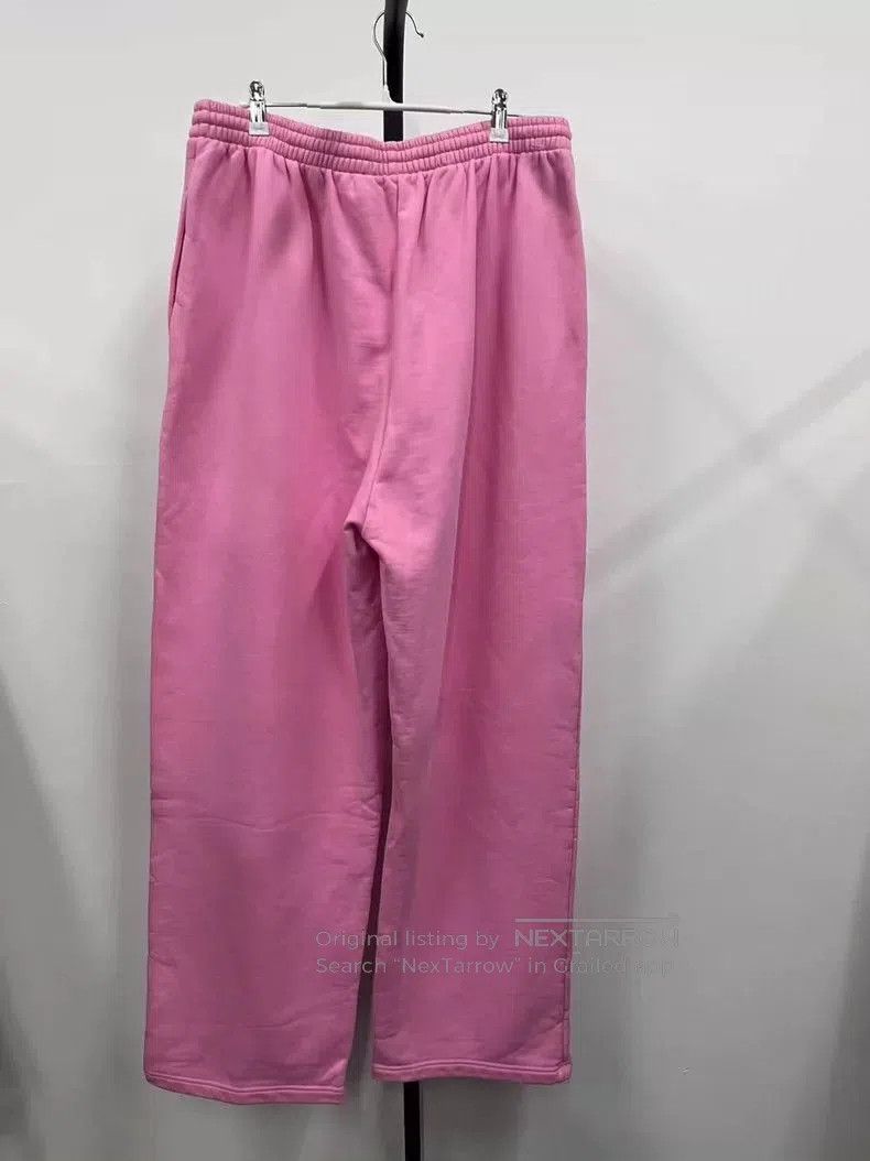 Balenciaga balenciaga pink embroidered logo sweatpants. Size US 31 - 2 Thumbnail
