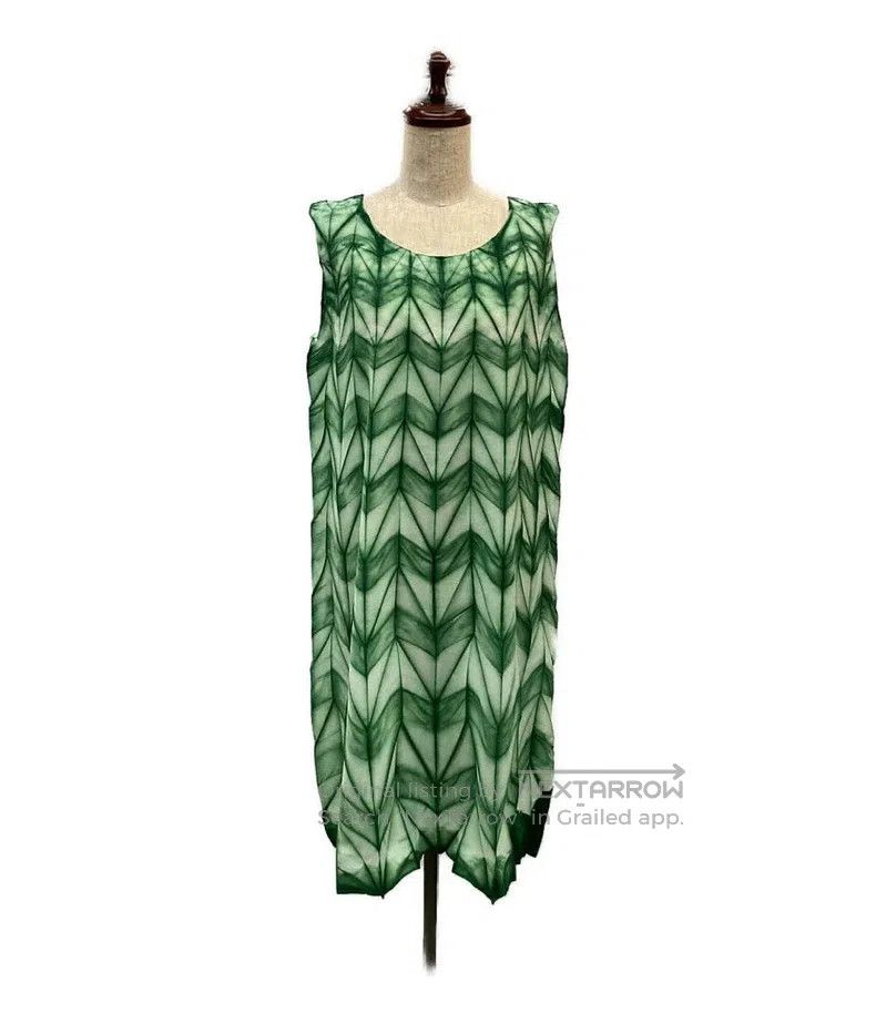 Issey Miyake Issey Miyake Green Dress Size M / US 6-8 / IT 42-44 - 1 Thumbnail
