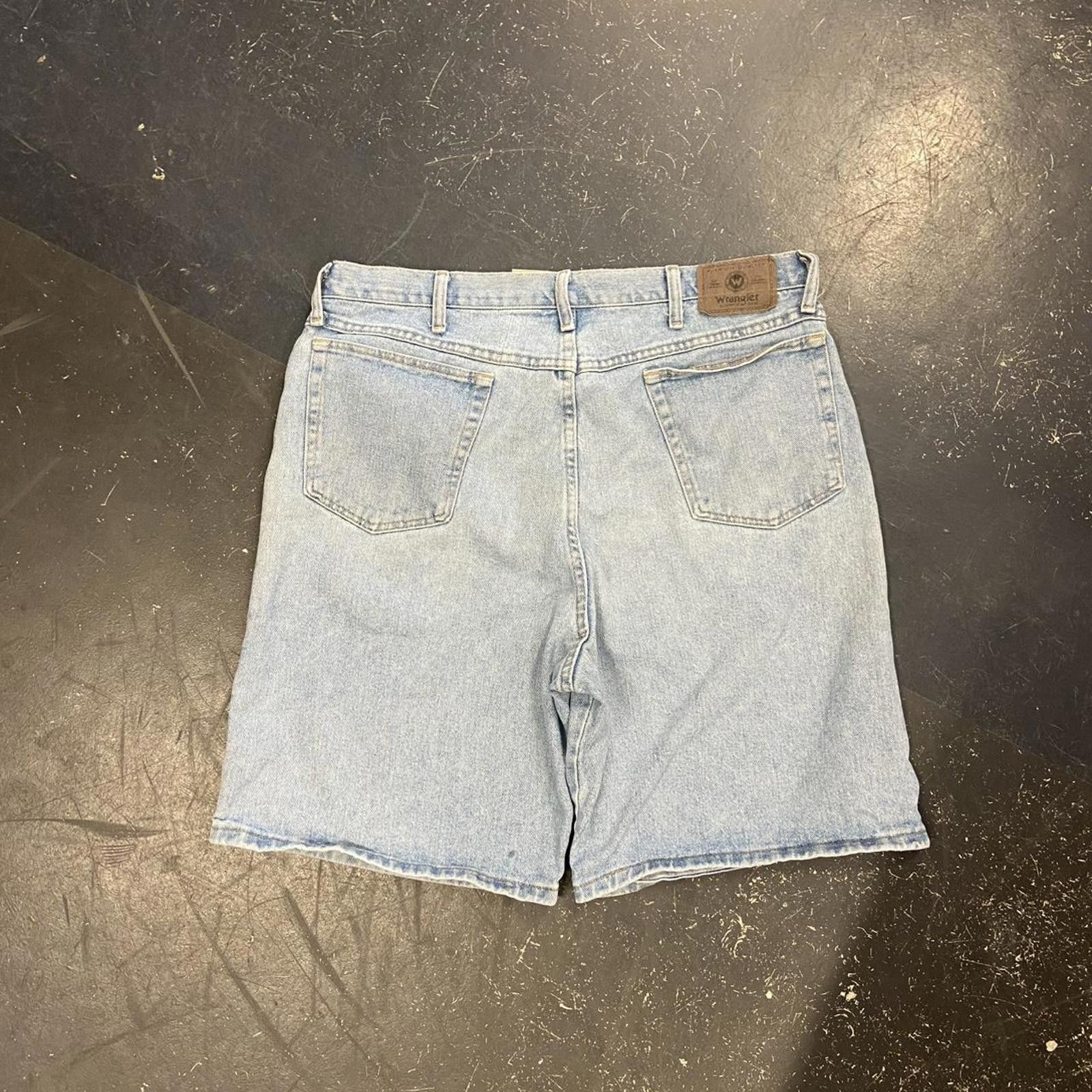 Vintage × Wrangler Vintage Light Wash Wrangler Jorts Size US 38 / EU 54 - 1 Thumbnail