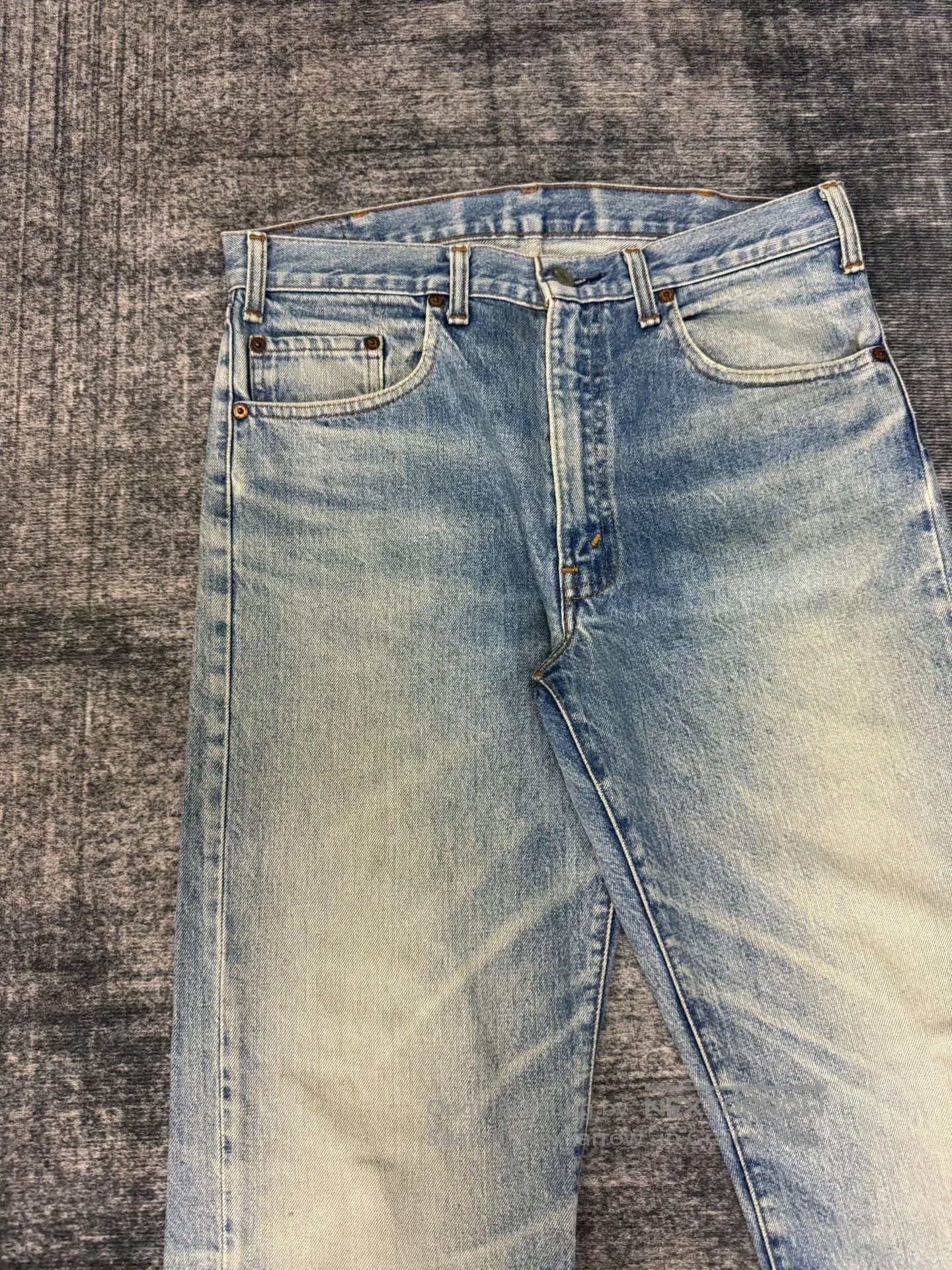Levi's Vintage Levis 502 90s Jeans. Size US 32 / EU 48 - 3 Thumbnail