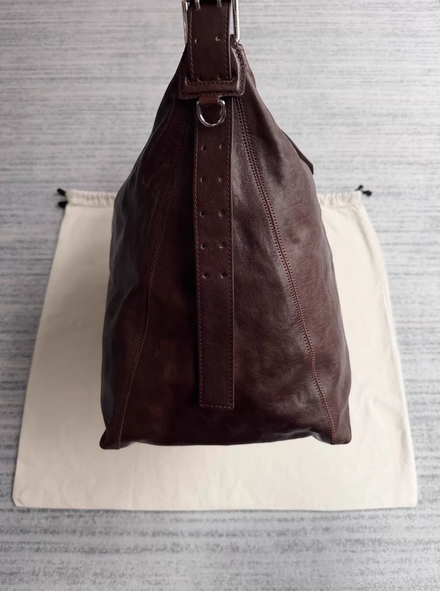 Lemaire Lemaire Belted Hobo Tote Espresso Calfskin Jennie 25SS Size ONE SIZE - 5 Thumbnail