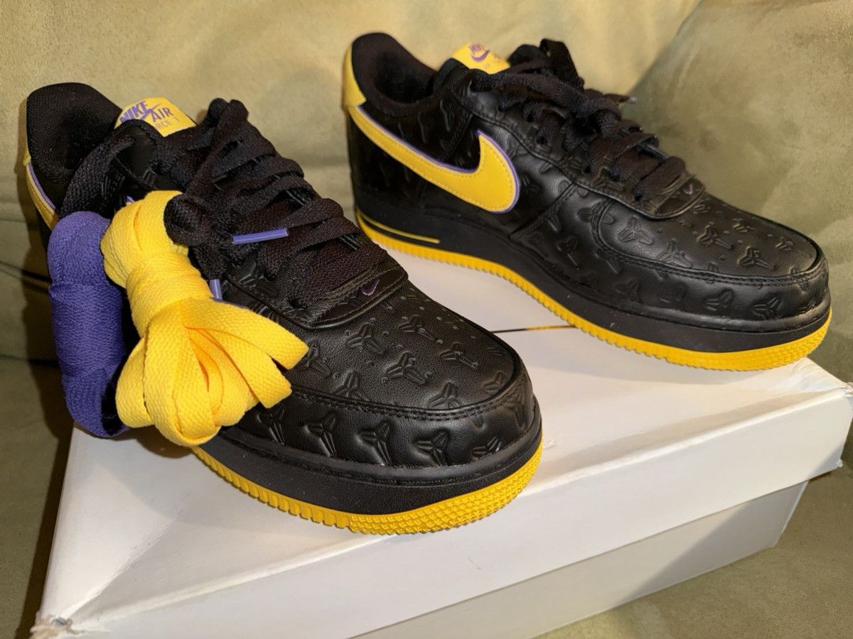 Nike Nike Air Force 1 Low Retro QS KB P “Kobe Away” 3794/8000 NEW Size US 9.5 / EU 42-43 - 9 Thumbnail