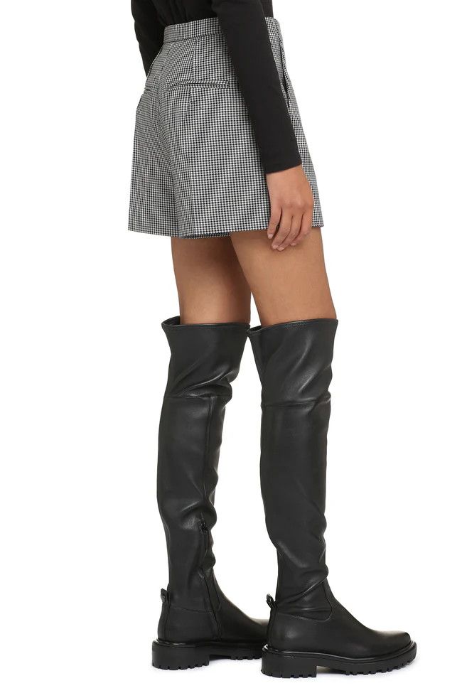 Fendi o1loc1c0824 Shorts in Black/White Size 30" / US 8 / IT 44 - 4 Thumbnail