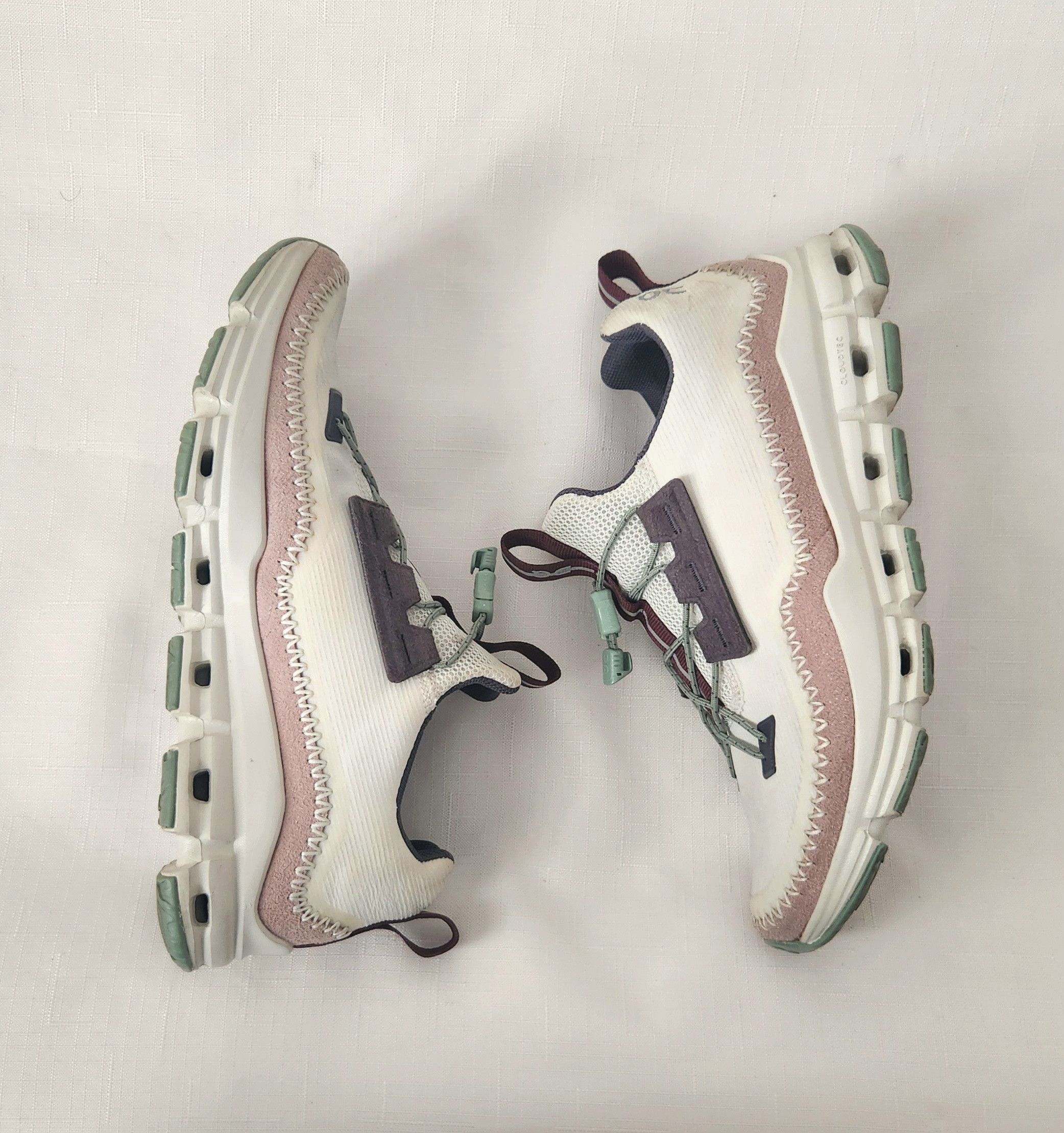 On On Cloud Cloudaway Ice Shoes Women's Size US 7 Hiking Size US 7 / IT 37 - 5 Thumbnail