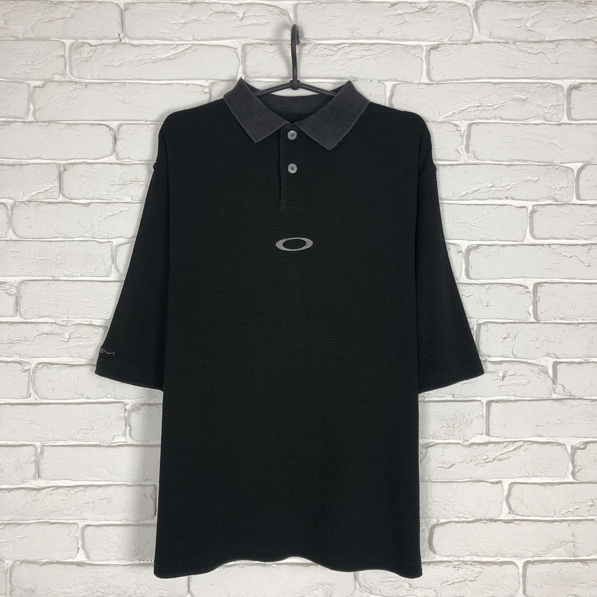 Oakley Oakley 90’s vintage polo tee t shirt Size US L / EU 52-54 / 3 - 1 Thumbnail