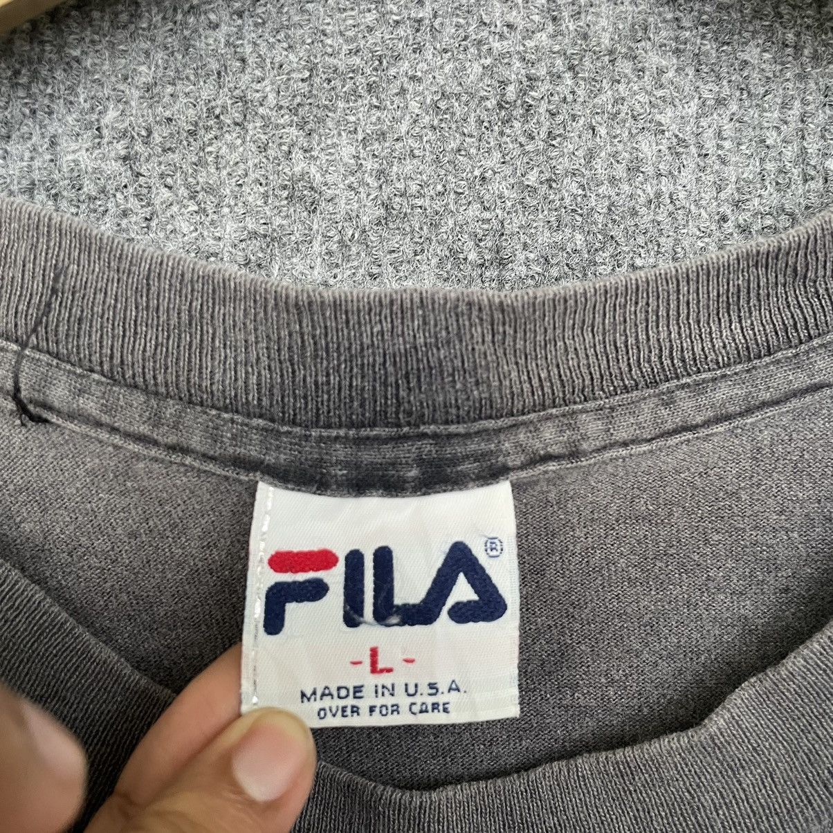 Fila × Vintage Vintage 1990s Fila Big Logo Sunfaded T Shirt Size US XL / EU 56 / 4 - 4 Thumbnail