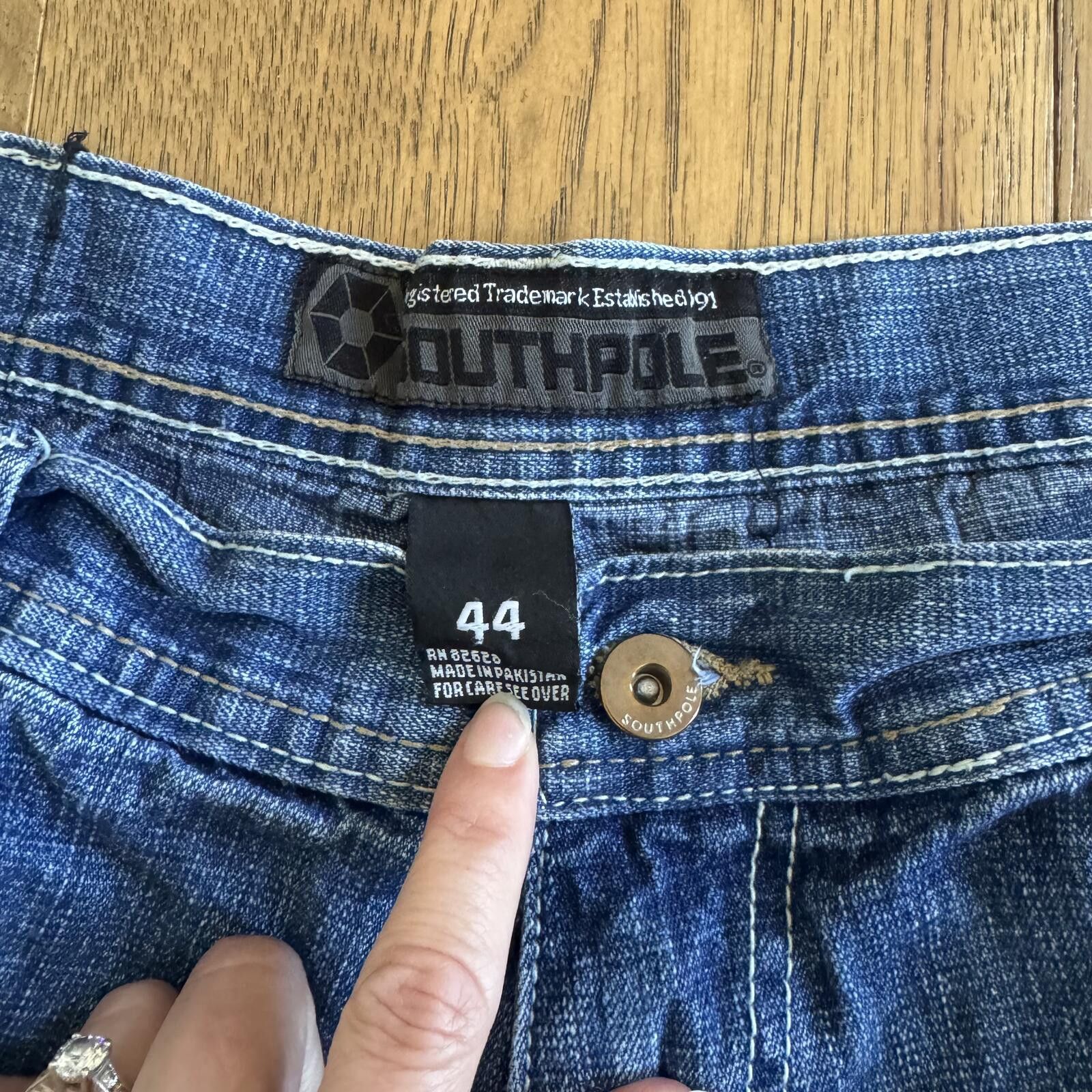 Southpole Y2K Southpole Men's Denim Shorts Size 44 Size US 44 / EU 60 - 4 Thumbnail