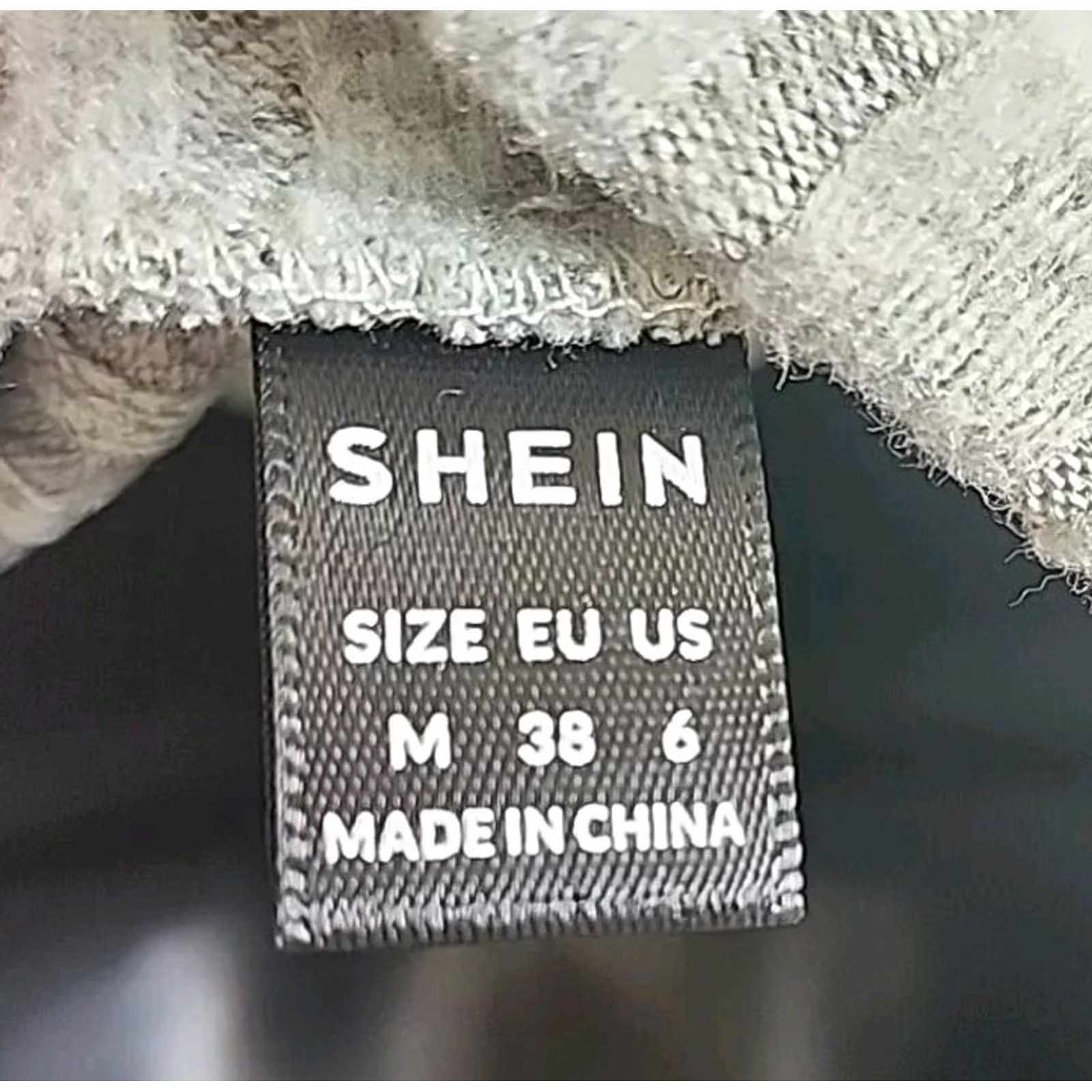 Shein VINTAGE? No. (excluded) Size M / US 6-8 / IT 42-44 - 3 Thumbnail