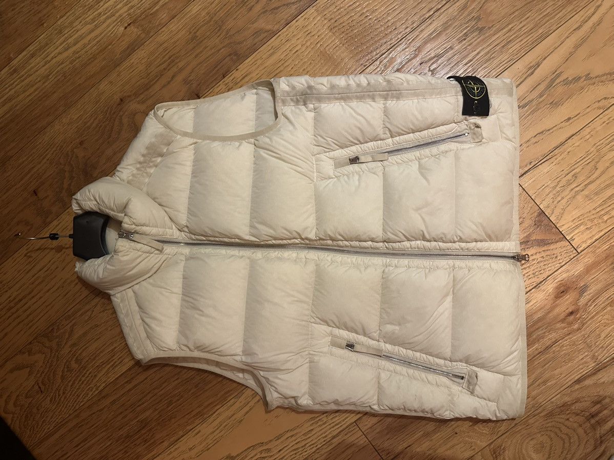 Stone Island Stone Island Garment Dyed Crinkle Reps NY Down Gilet Vest Size US L / EU 52-54 / 3 - 3 Thumbnail