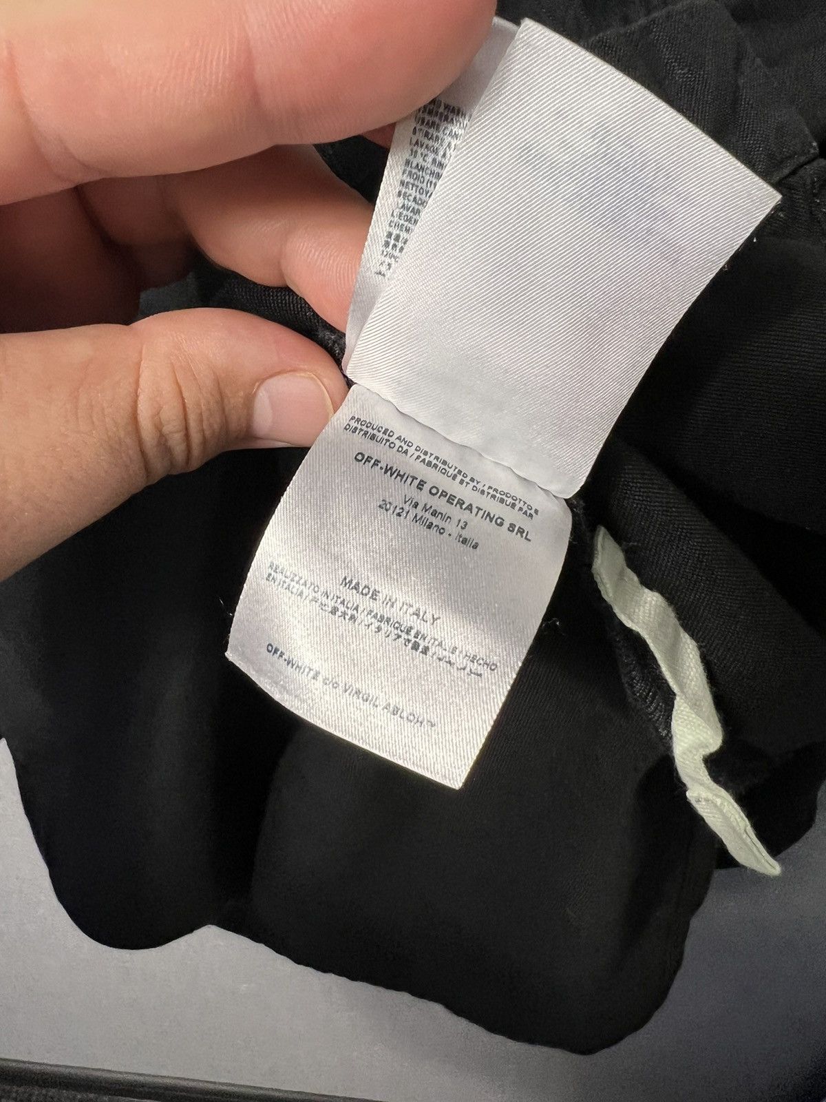 Off-White Rare Off-White Black Firetape Printed Button Oversized Shirt Size US XS / EU 42 / 0 - 19 Thumbnail