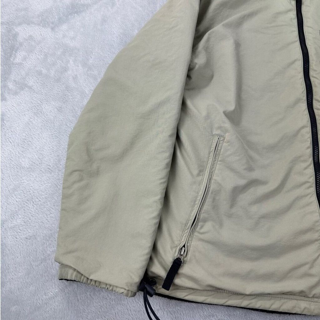 Abercrombie & Fitch Abercrombie & Fitch Reversible Jacket Men’s Size Small Winte Size US S / EU 44-46 / 1 - 13 Thumbnail