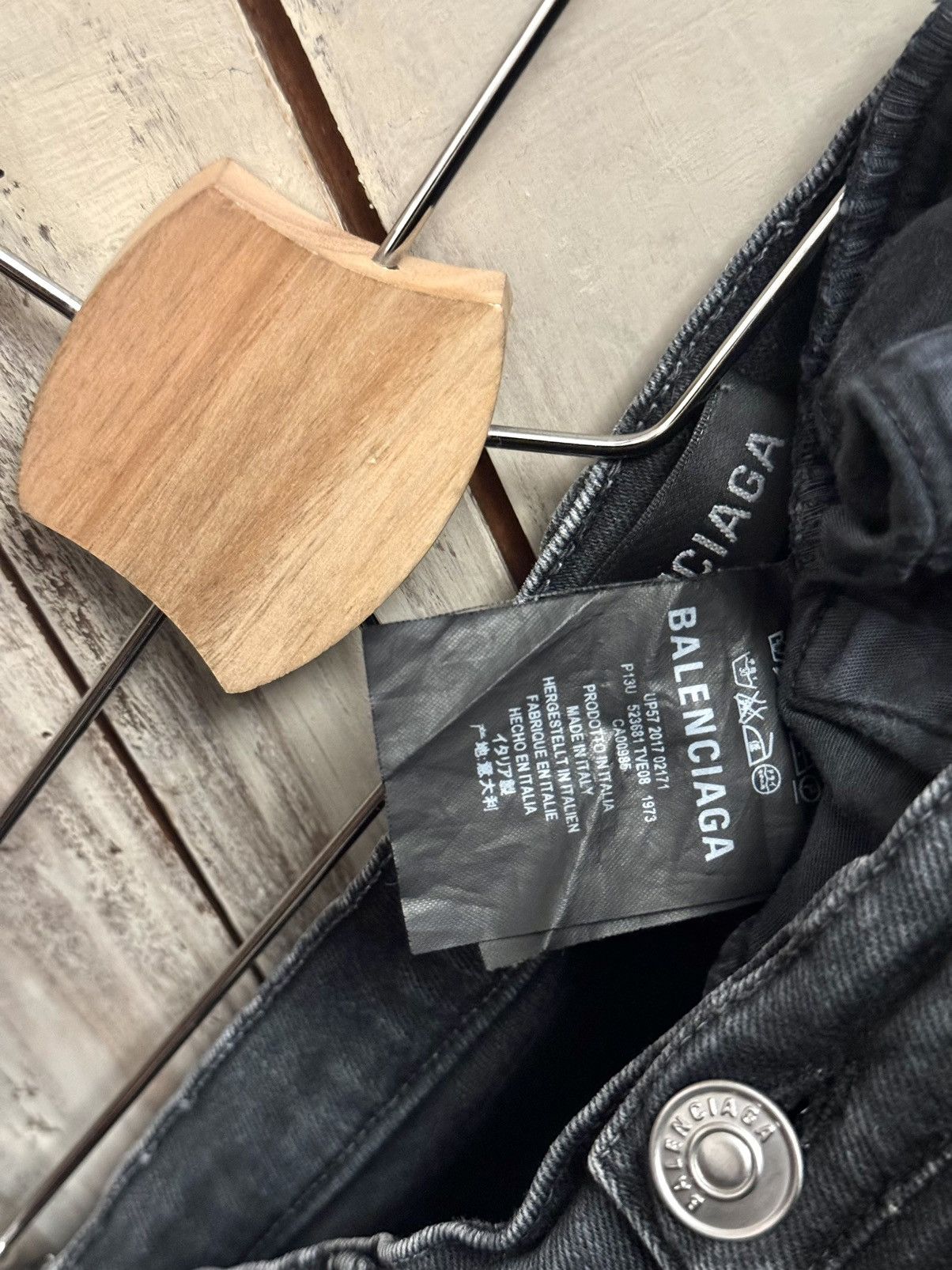 Balenciaga Demna Balenciaga fadded grey skinny denim pants 28 men Size US 28 / EU 44 - 3 Thumbnail