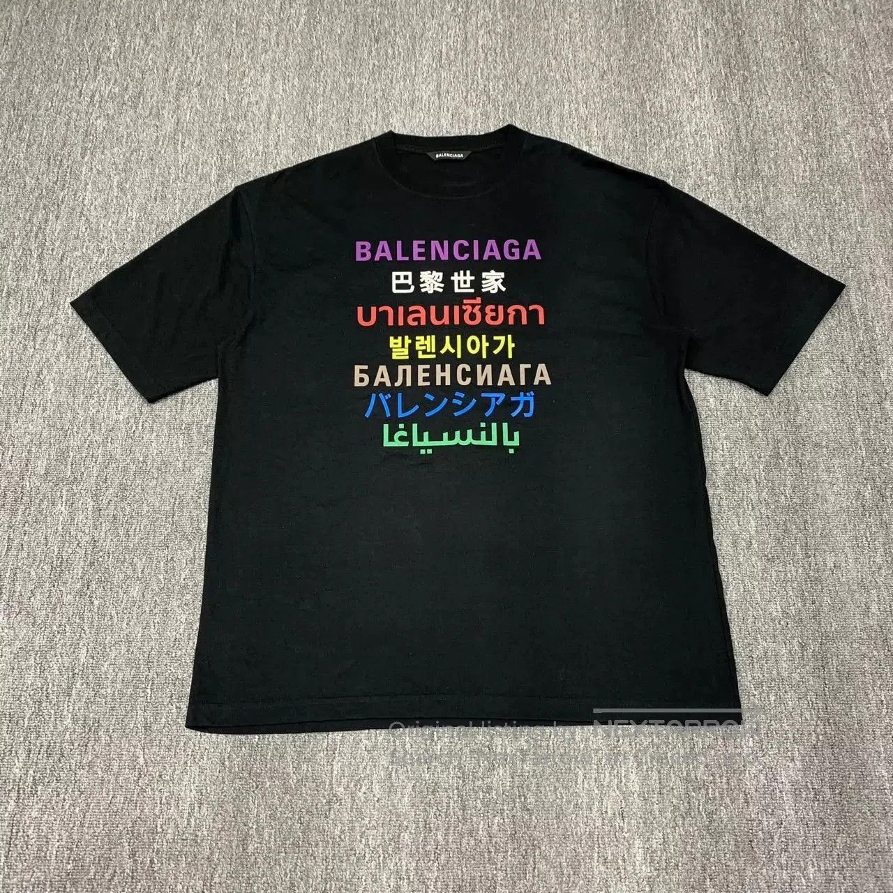 Balenciaga Balenciaga Black Seven Nation Language Short Sleeve. Size US M / EU 48-50 / 2 - 1 Thumbnail
