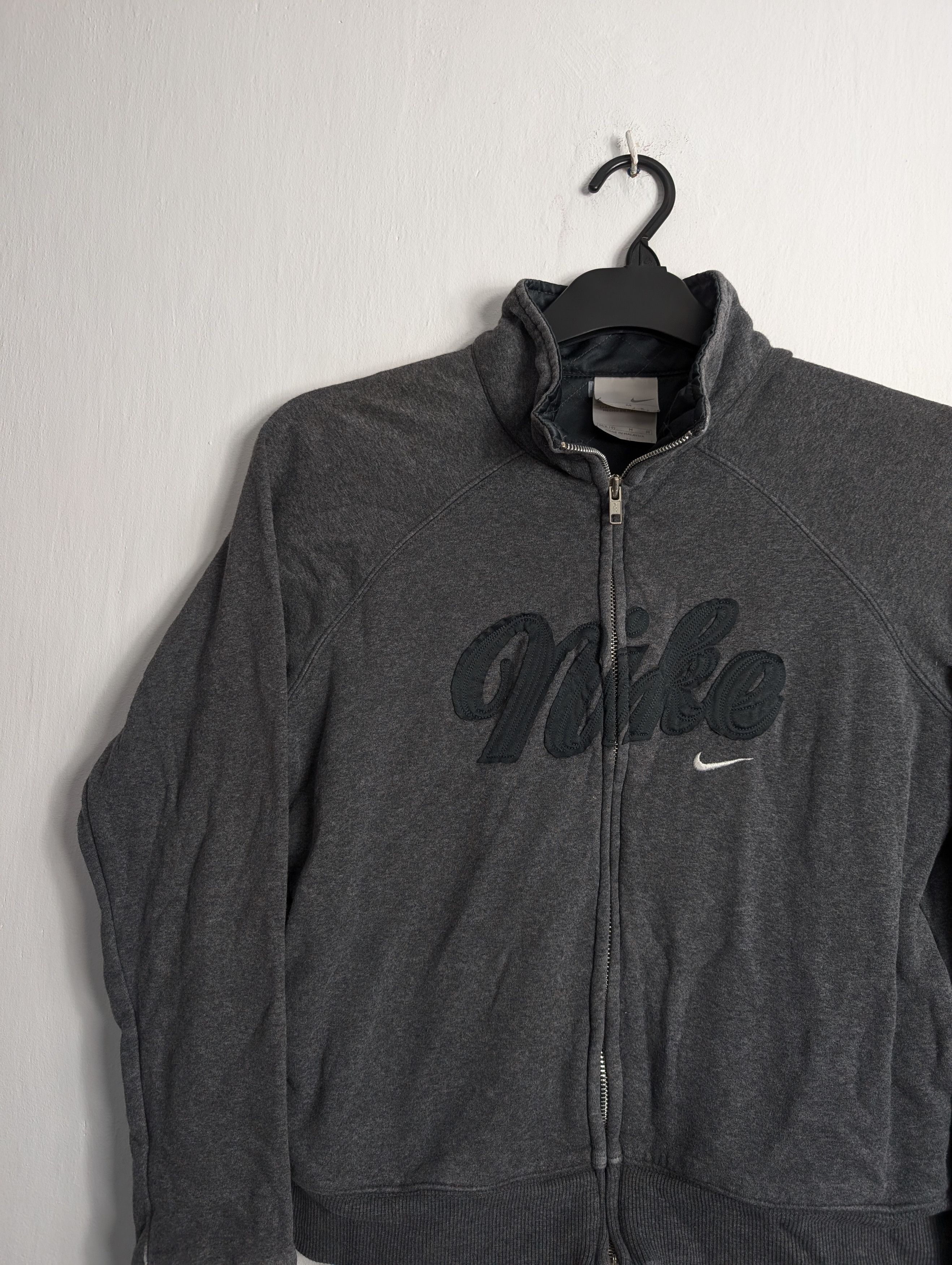 Nike × Vintage Vintage Nike Y2k Zip Sweatshirt 00s Size XS / US 0-2 / IT 36-38 - 2 Thumbnail