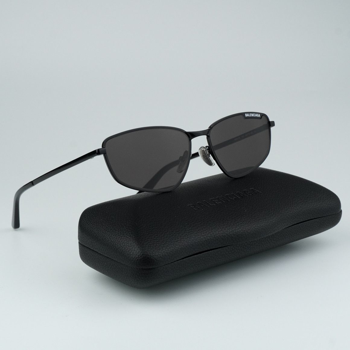 Balenciaga NEW Balenciaga BB0277S 001 Geometric Unisex Sunglasses Size ONE SIZE - 2 Thumbnail