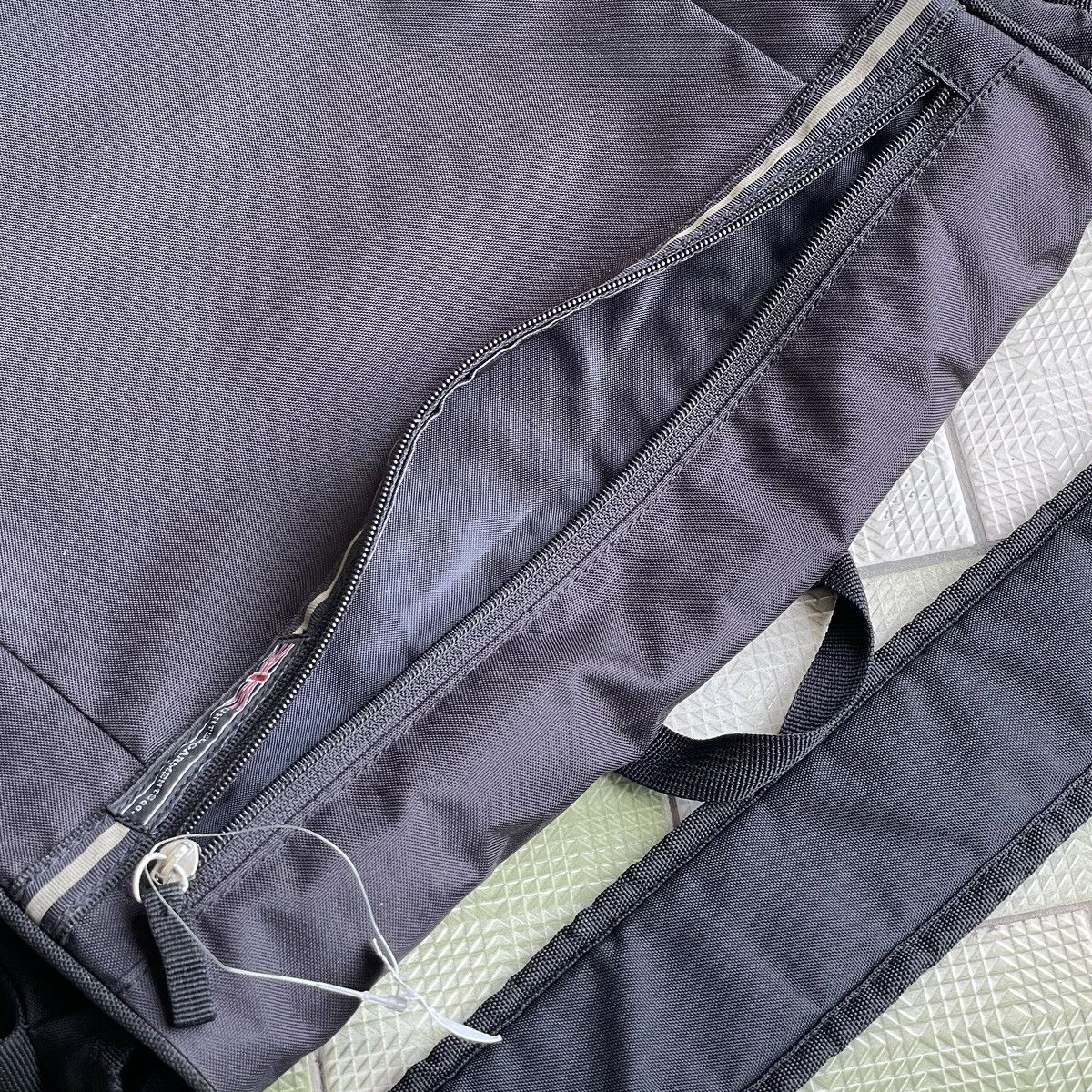 Japanese Brand × Punk and Yo 🔥 RARE STREET FASHION UNITED GARMENTS MESSENGER BAG Size ONE SIZE - 13 Thumbnail