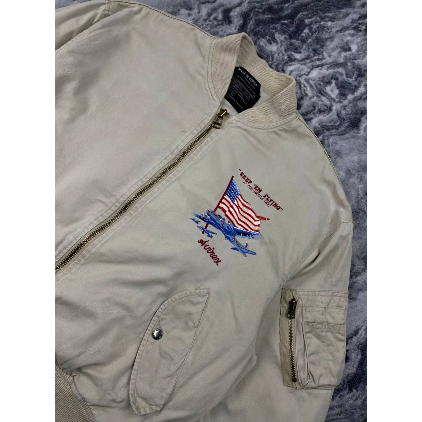 Avirex VINTAGE Avirex Bomber Jacket Men Size M Beige Made In Japan Size US M / EU 48-50 / 2 - 3 Thumbnail