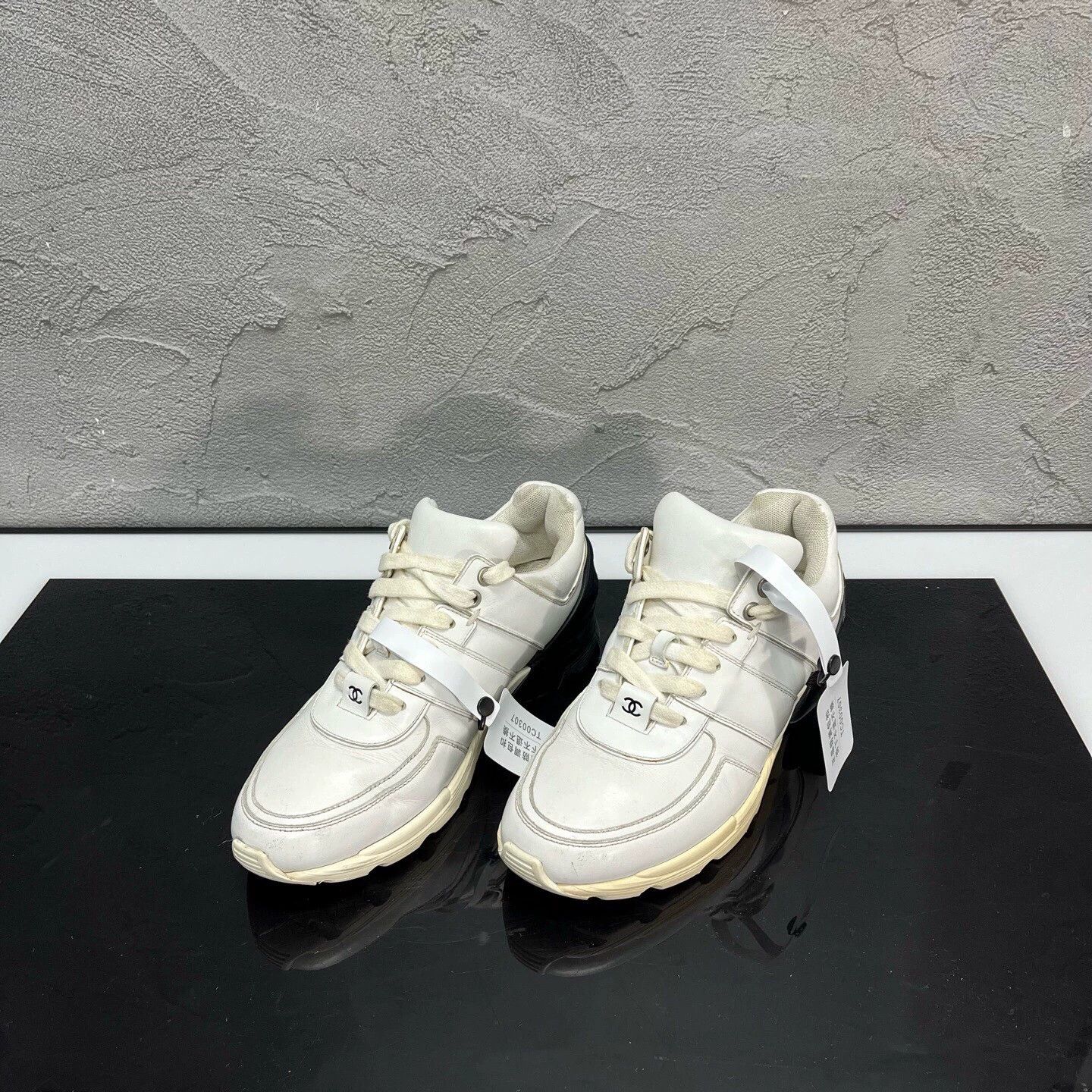 Chanel CHANEL women's black&white colorblocked sneakers Size US 6 / IT 36 - 1 Thumbnail