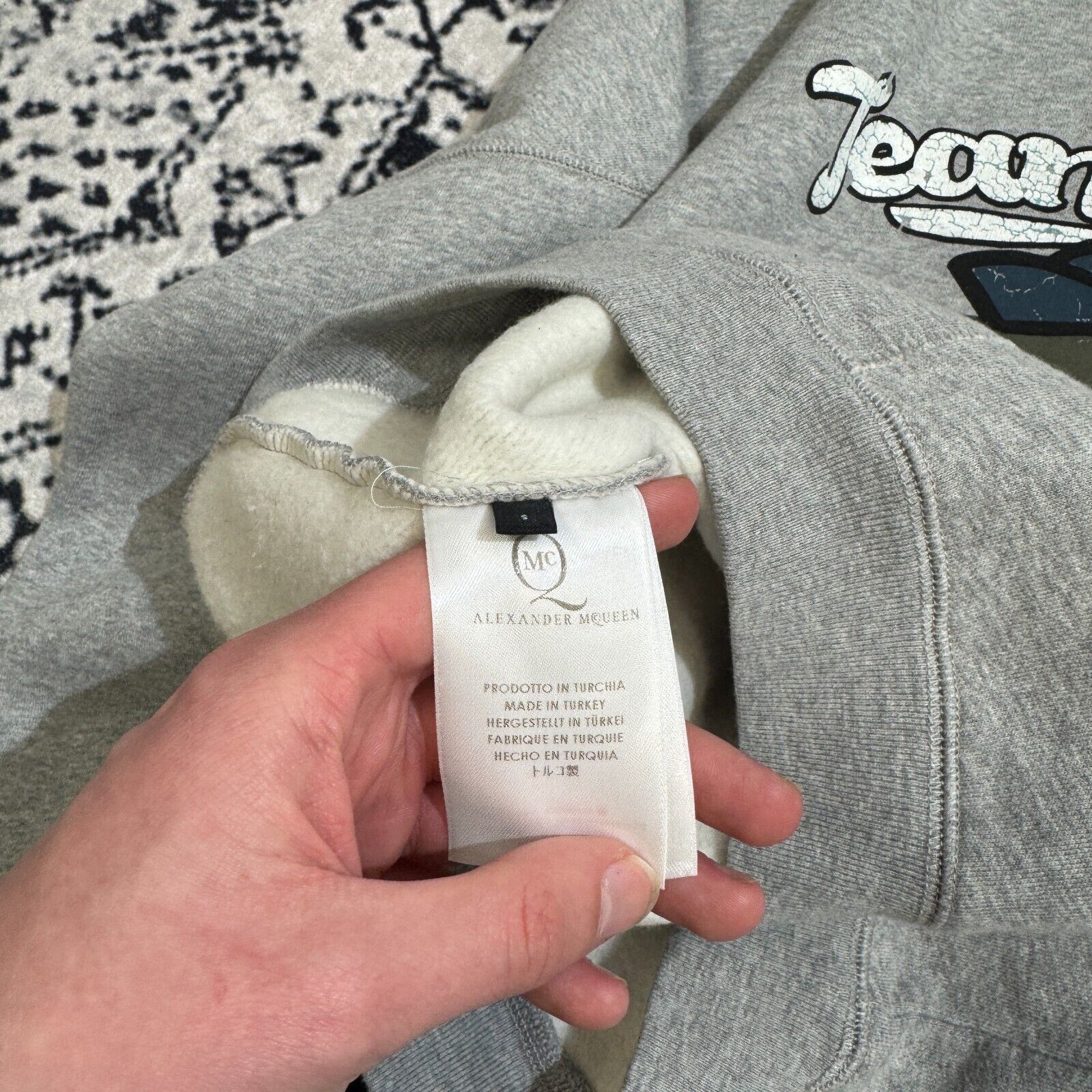 Alexander McQueen × Vintage Vintage Alexander McQueen Gray Cotton Crewneck Size XS MCQ Size US XS / EU 42 / 0 - 10 Thumbnail
